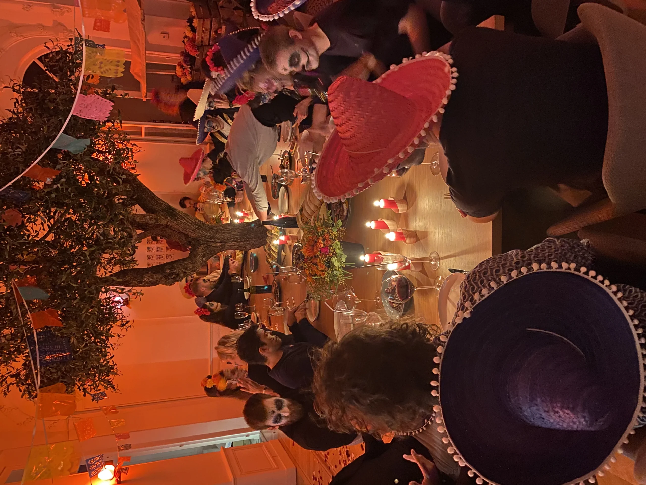 Repas d'entreprise Évry salle de réception Essonne groupe attablé INNOV'events
