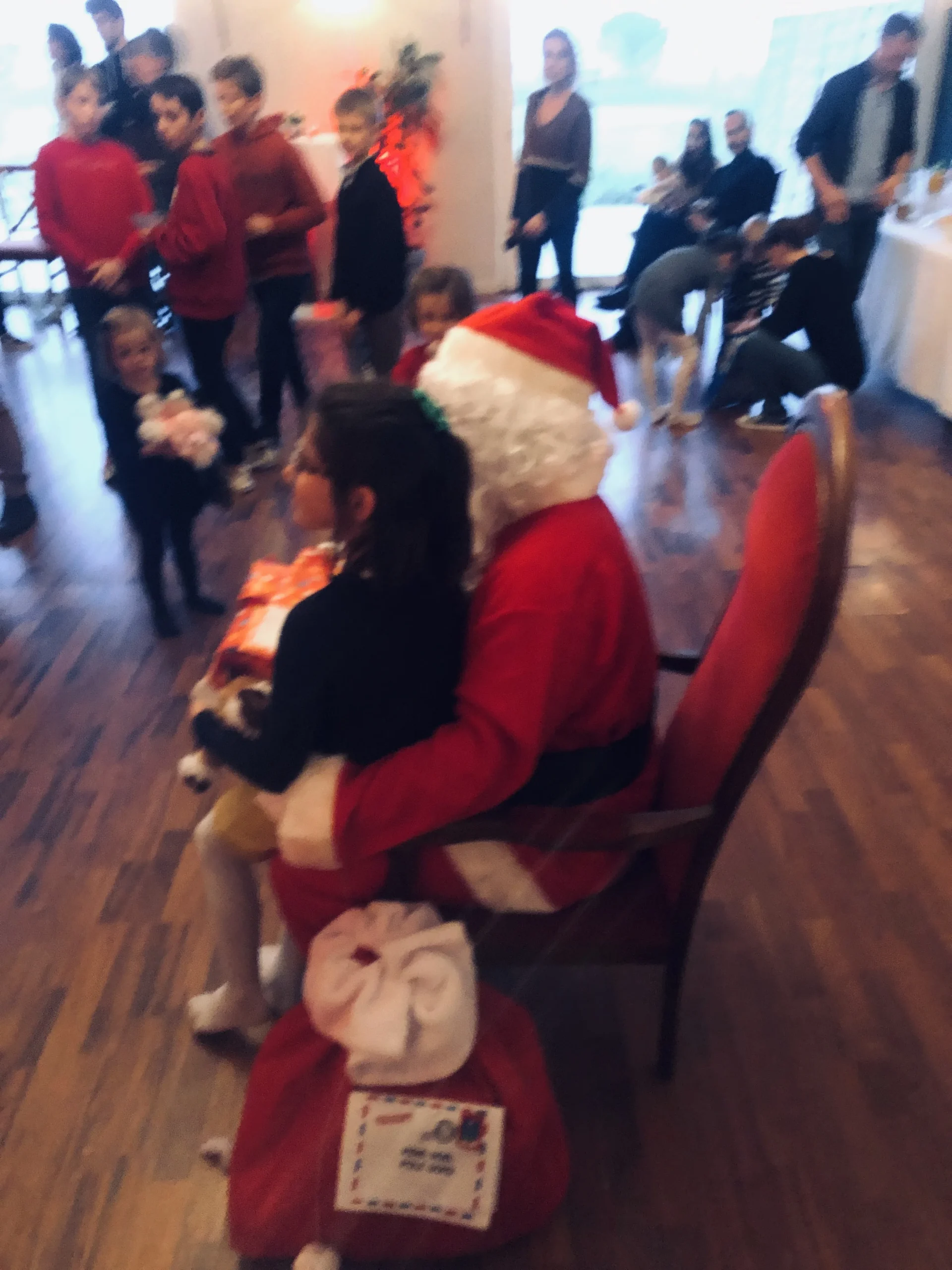 Format mixte arbre de Noël Épinal familles puis soirée adultes même salle INNOV'events