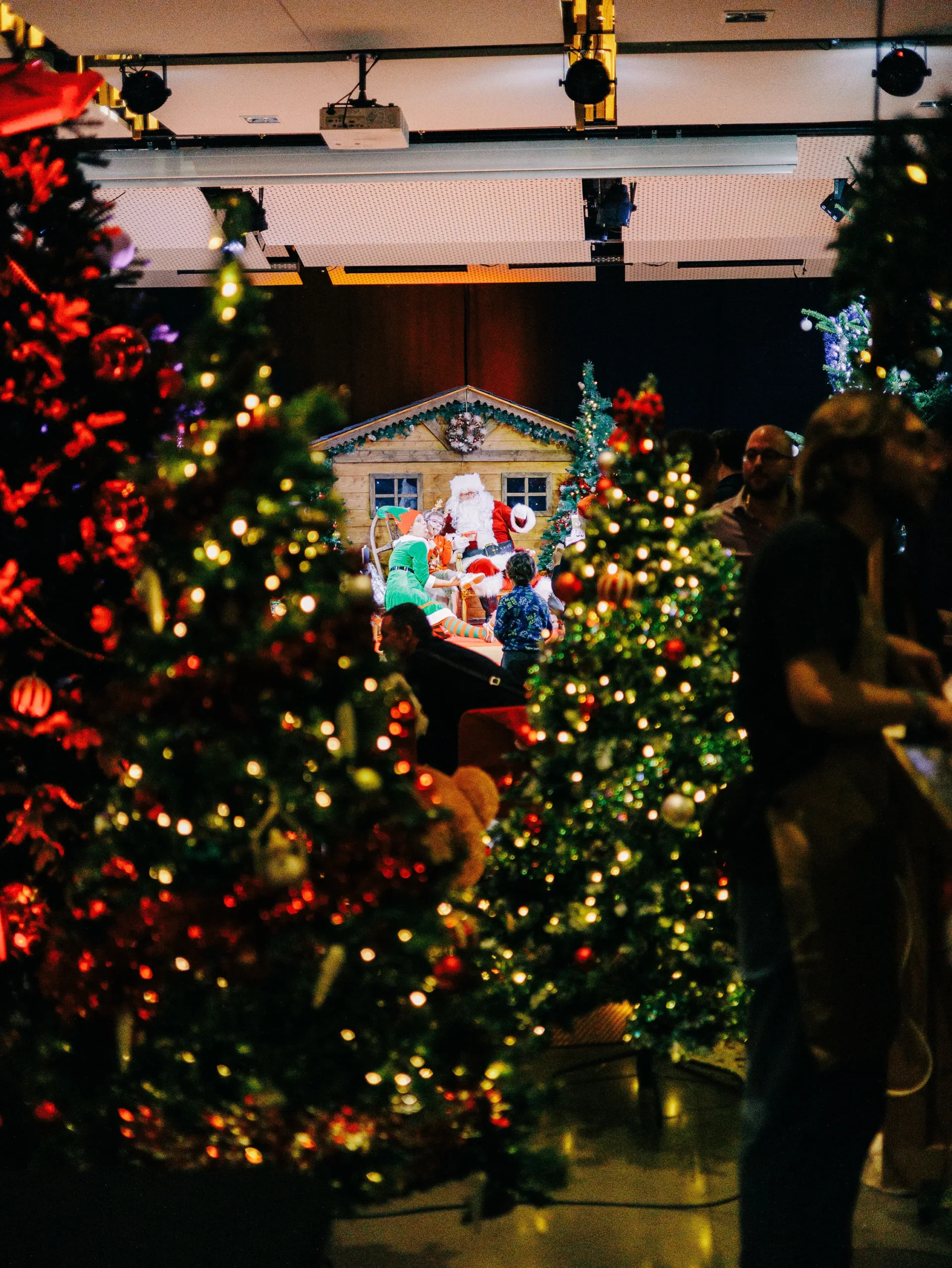 Fête de Noël entreprise & Arbre de Noël — Animation & organisation — INNOV'events Angers — INNOV'events
