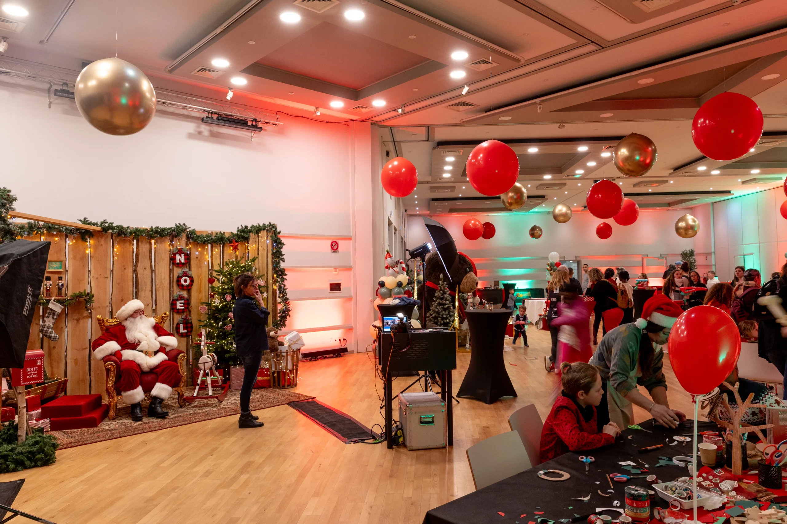 Fête de Noël entreprise & Arbre de Noël — Animation & organisation — INNOV'events Strasbourg — INNOV'events