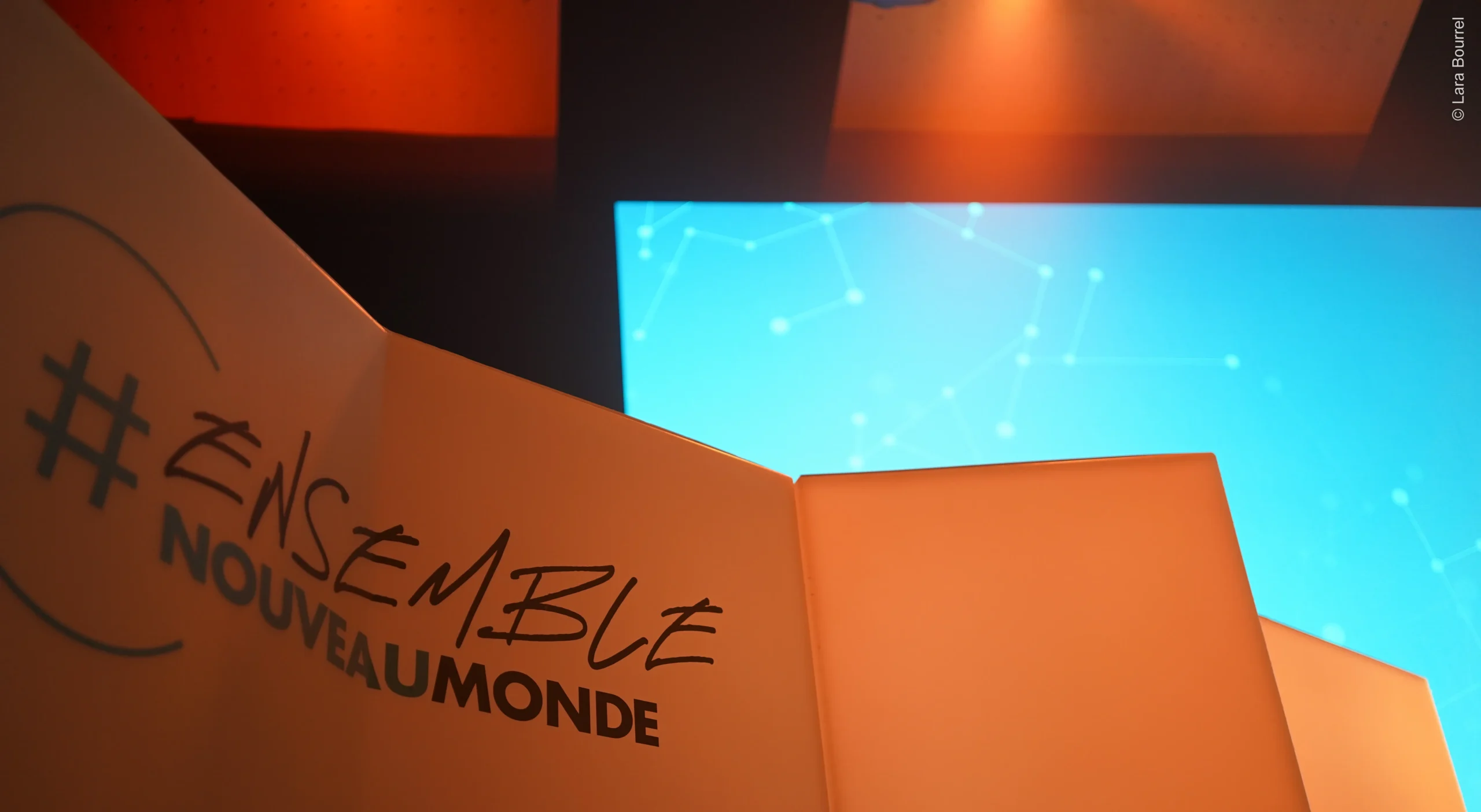 Scénographie événementielle entreprise Nevers soirée thématique centre historique INNOV'events