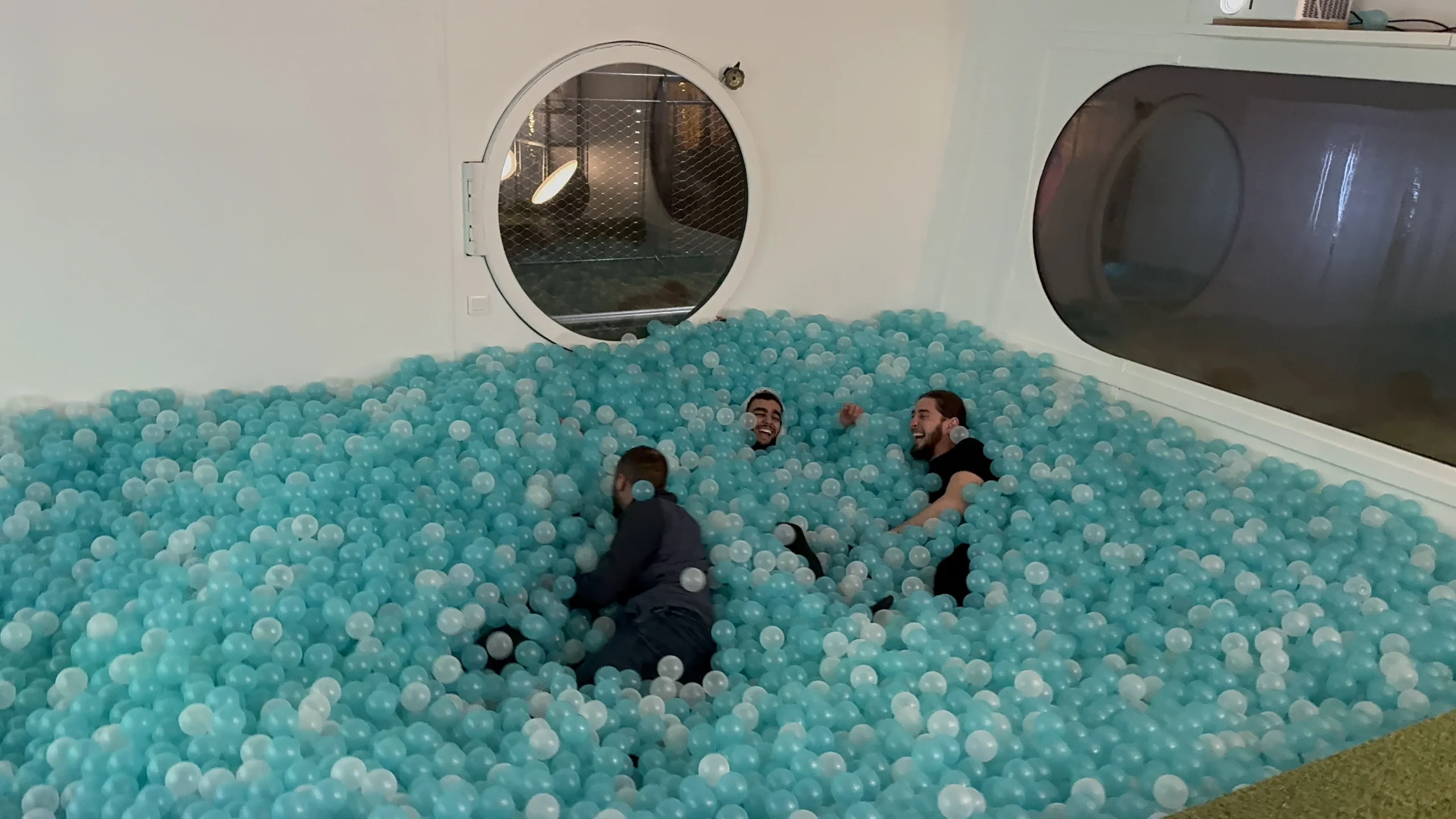 Piscine à balles d'entreprise à Gap — INNOV'events