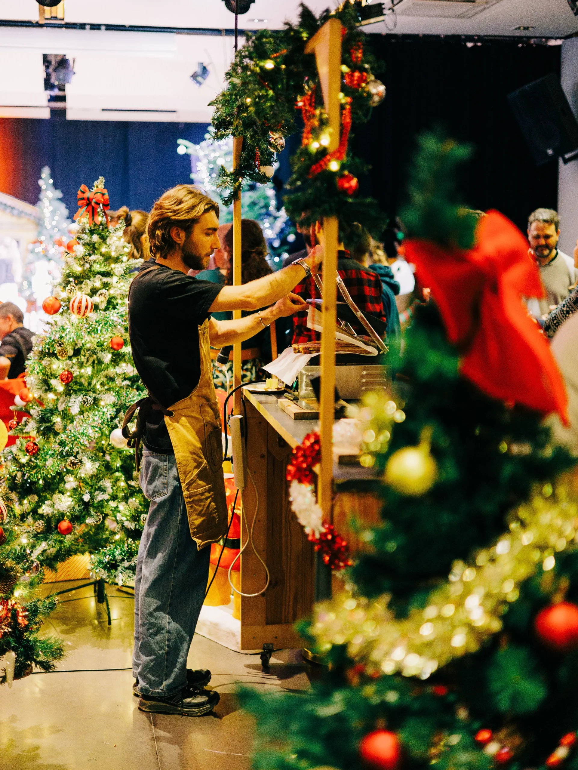 Arbre de Noël Troyes goûter enfants tables nappes festives INNOV'events