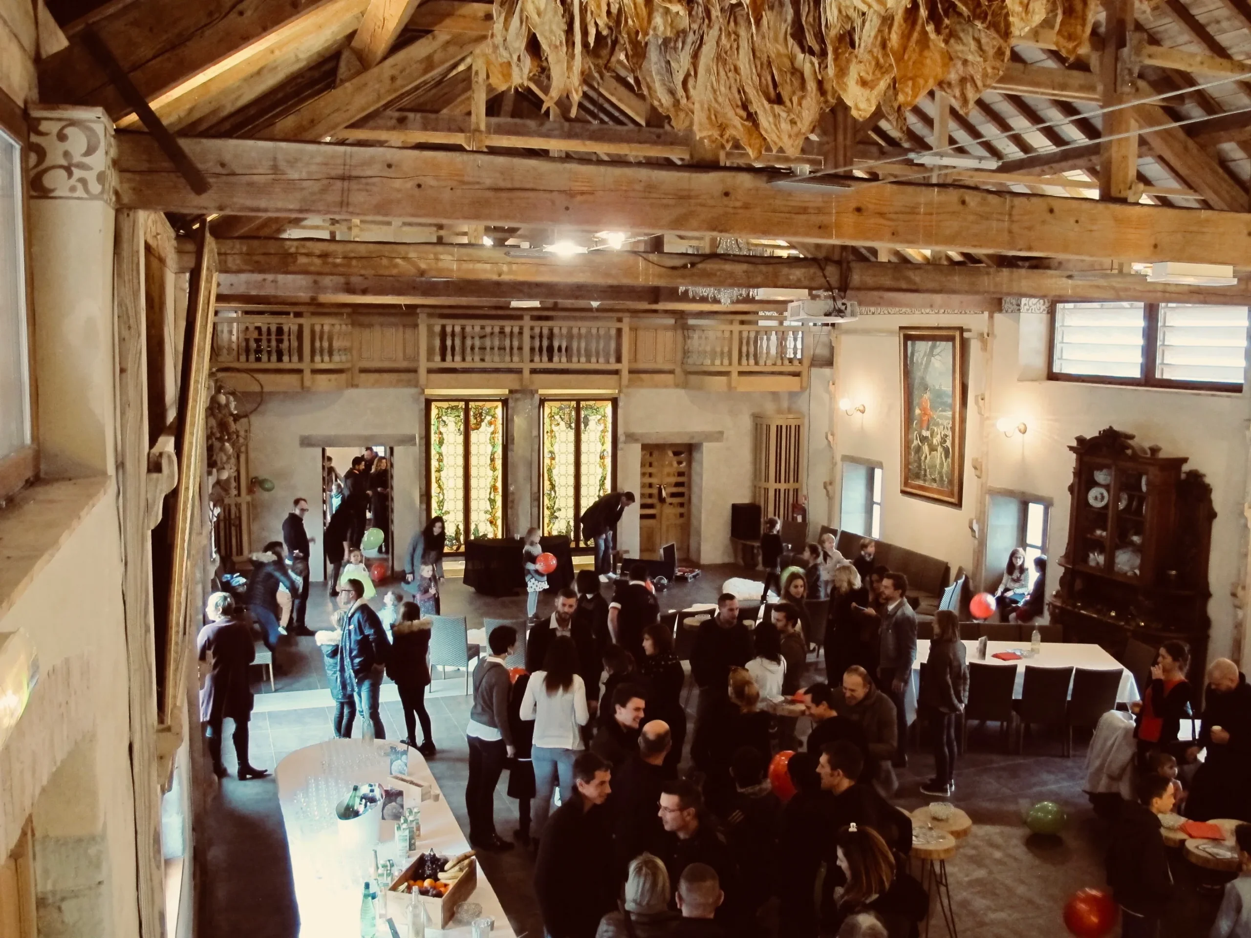 Lieu événementiel pot de départ Épinal vue Moselle salle lumineuse INNOV'events