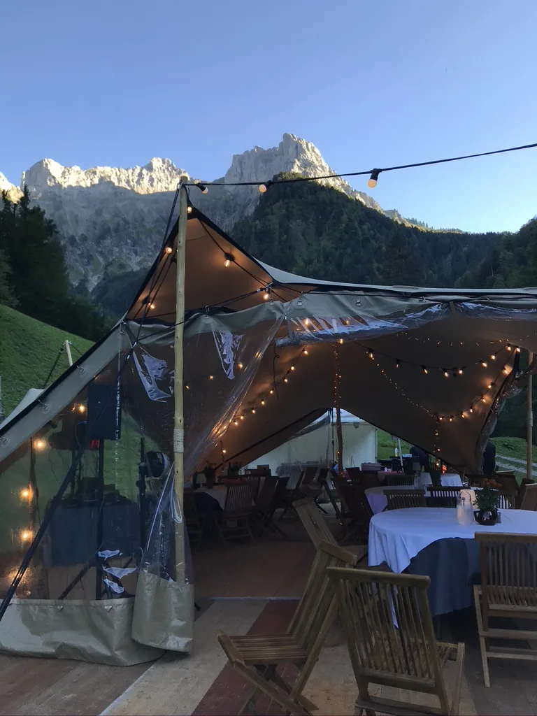 Garden party entreprise Besançon jardin Chamars tables et animations en plein air INNOV'events