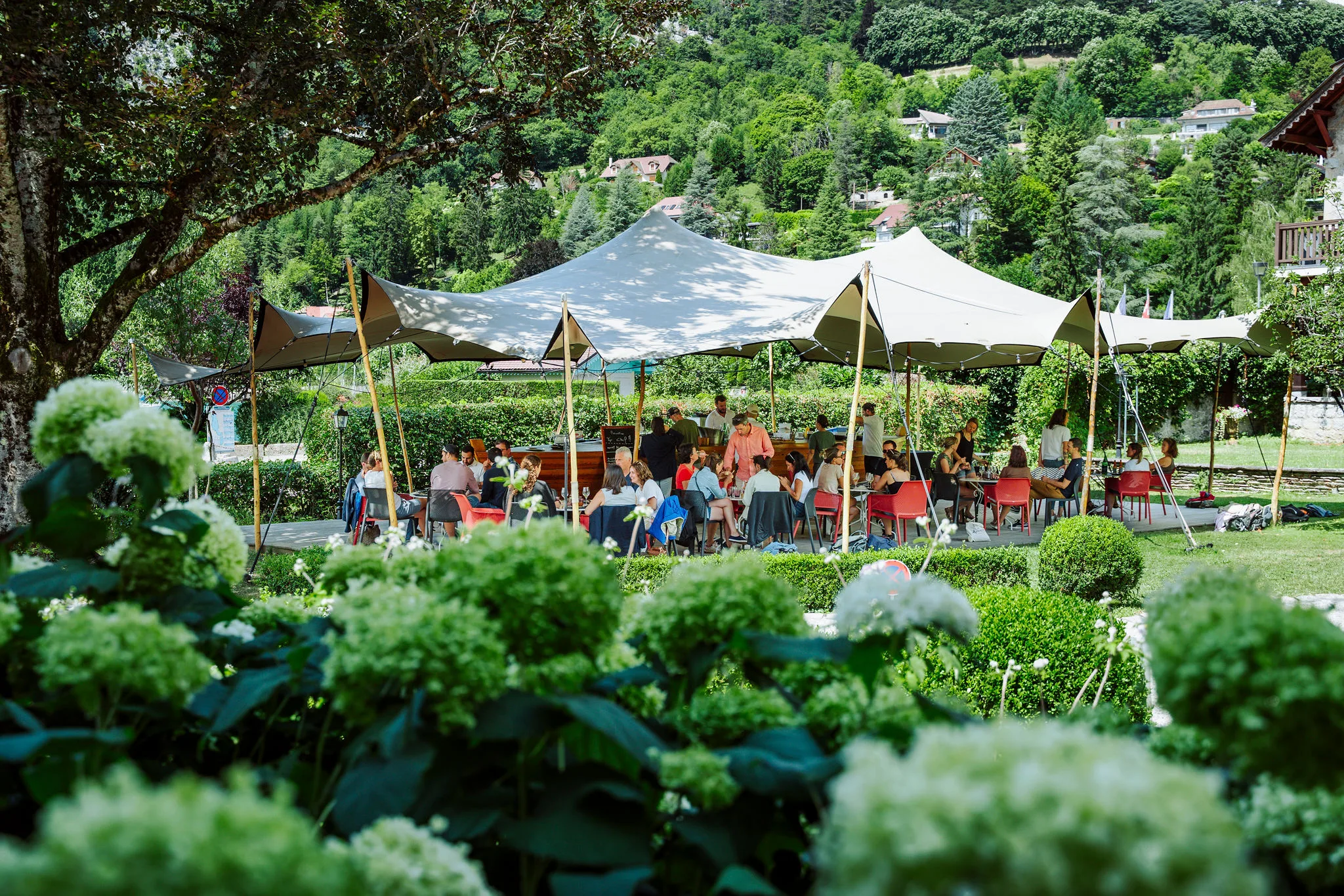 Garden party entreprise Metz buffet traiteur jardins historiques INNOV'events organisation d'événements