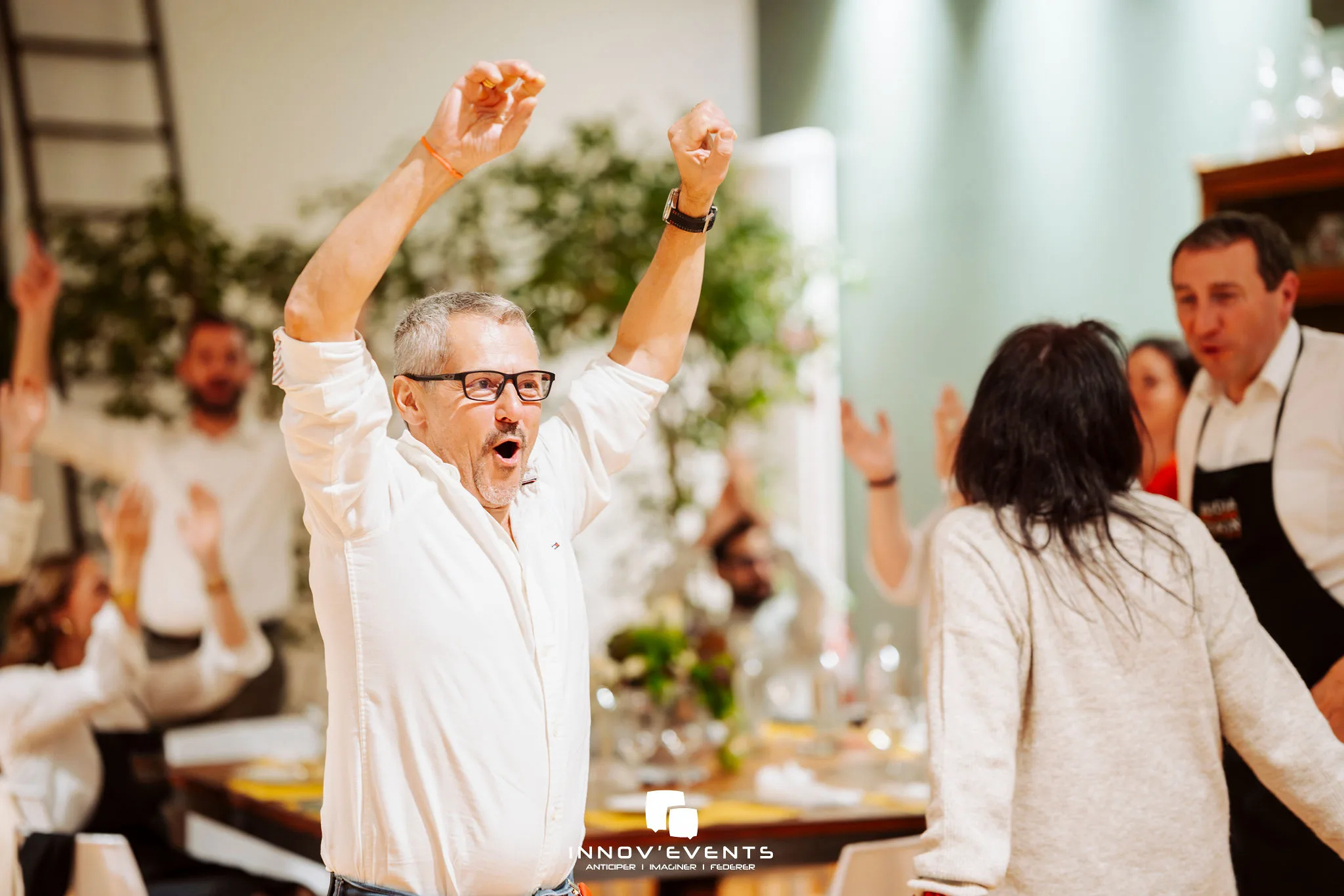 Lieu événementiel repas d'entreprise Troyes vue cour intérieure médiévale INNOV'events