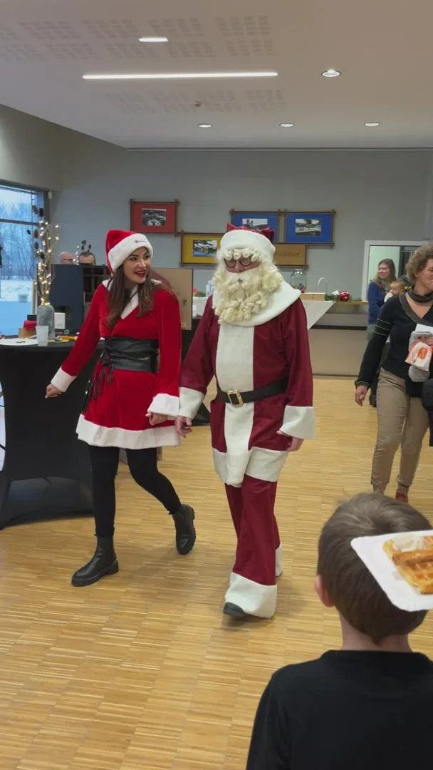 Père Noël Mulhouse remise cadeaux enfants CSE fête de Noël INNOV'events