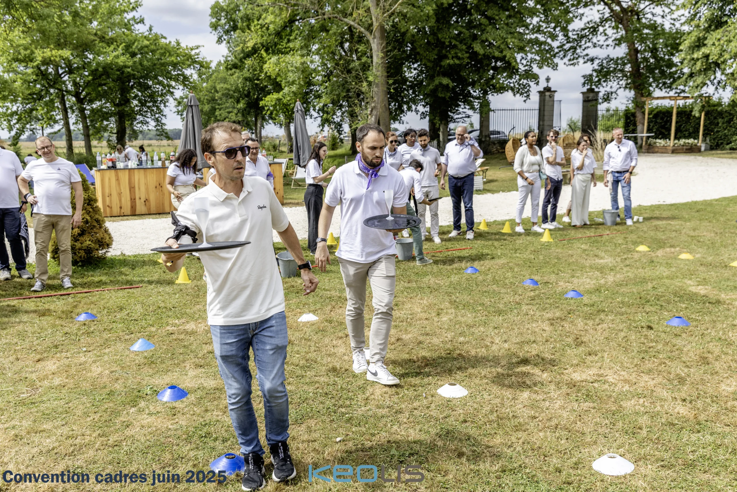 Team building urbain culturel team building Évry esplanade Agora équipes INNOV'events
