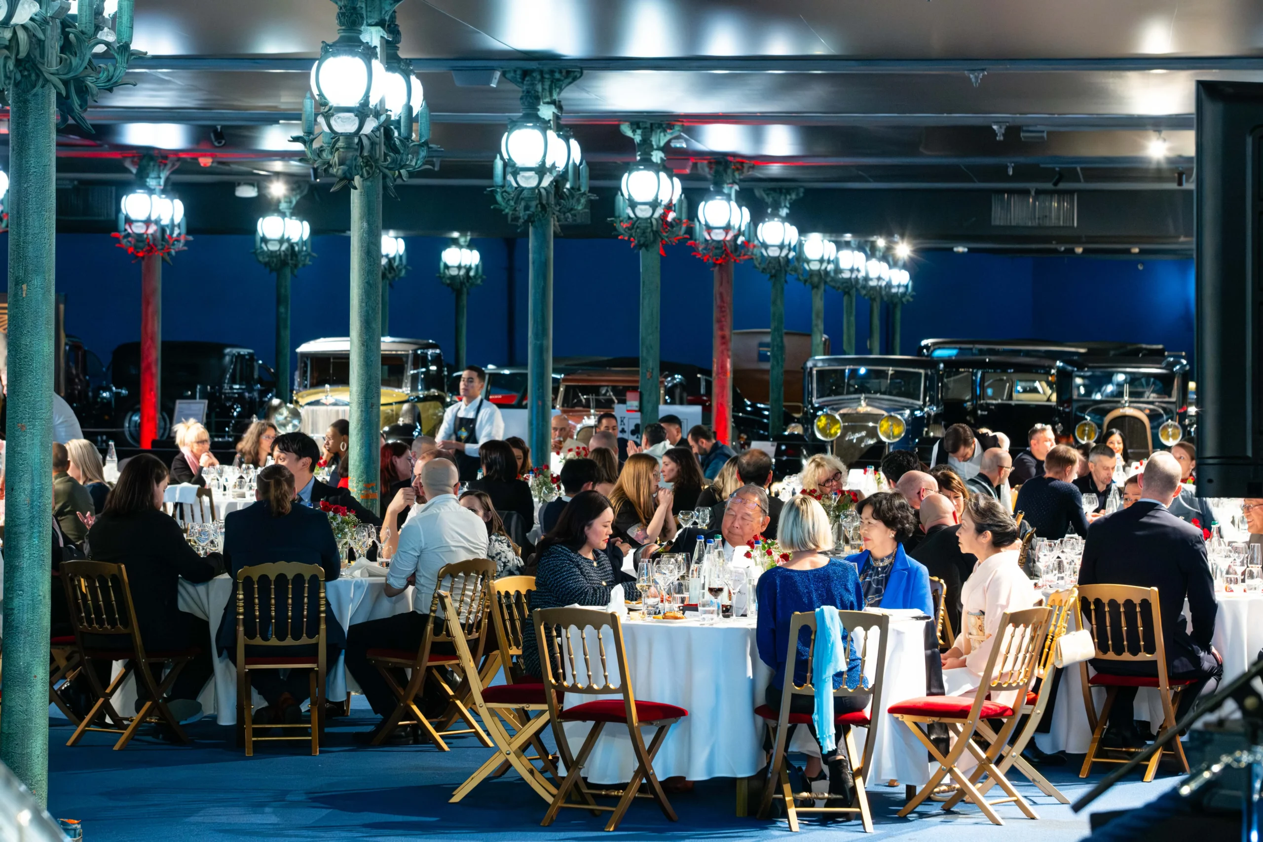 Repas d'entreprise Bourges salle voûtée Palais Jacques-Cœur dîner de gala INNOV'events
