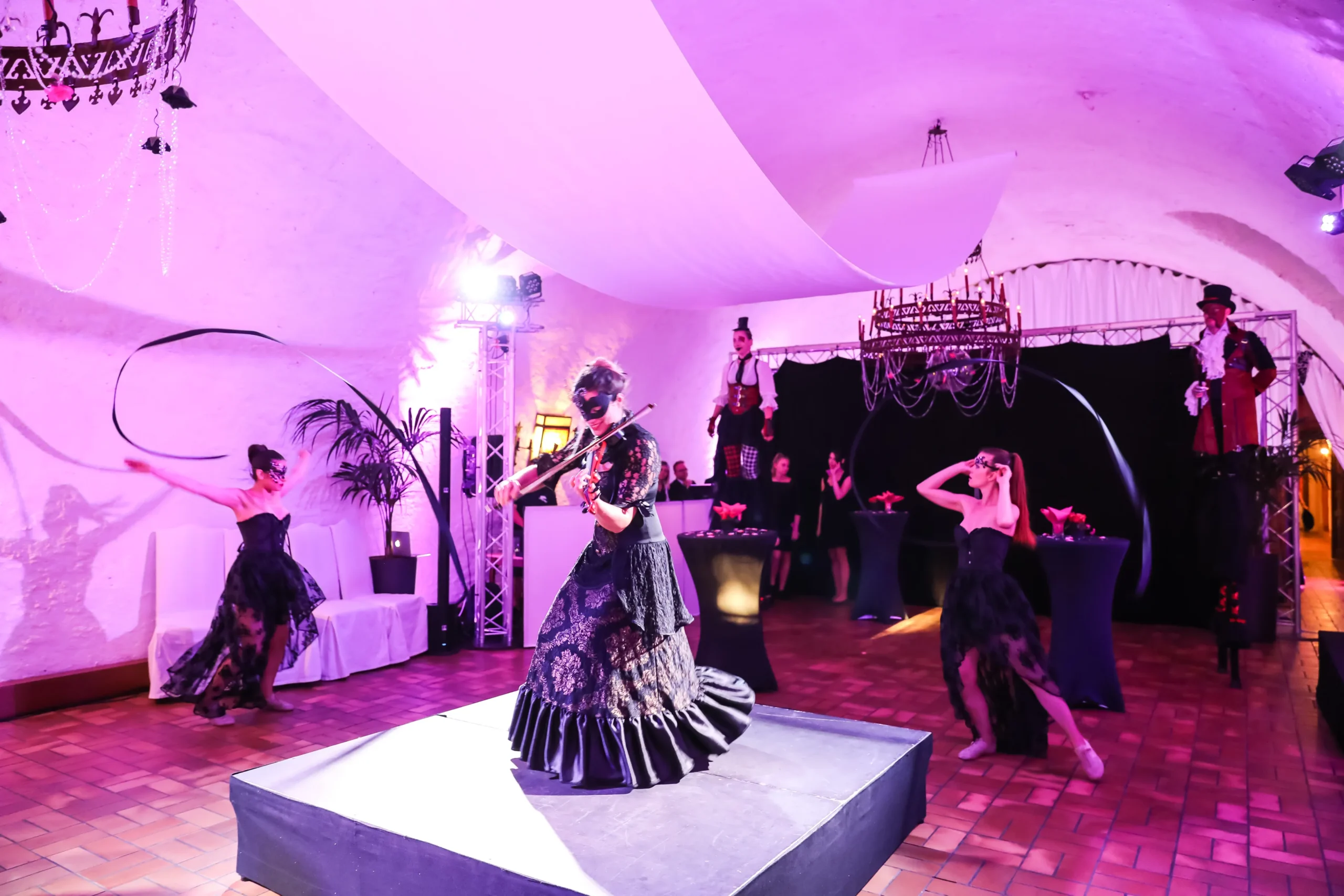 Show intime CODIR spectacle entreprise Rouen lieu atypique INNOV'events