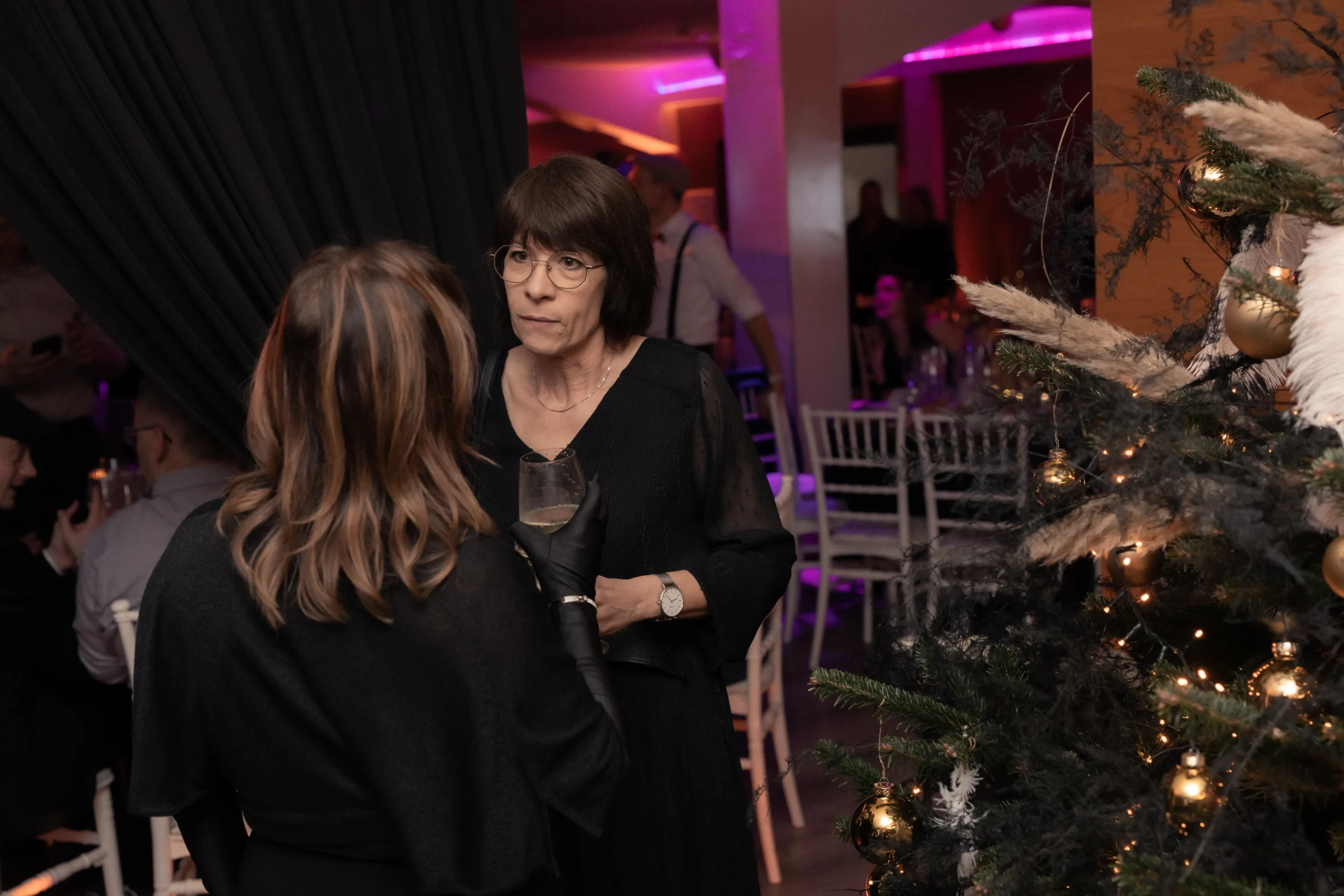 Arbre de Noël entreprise Brest soirée du personnel dîner animé INNOV'events