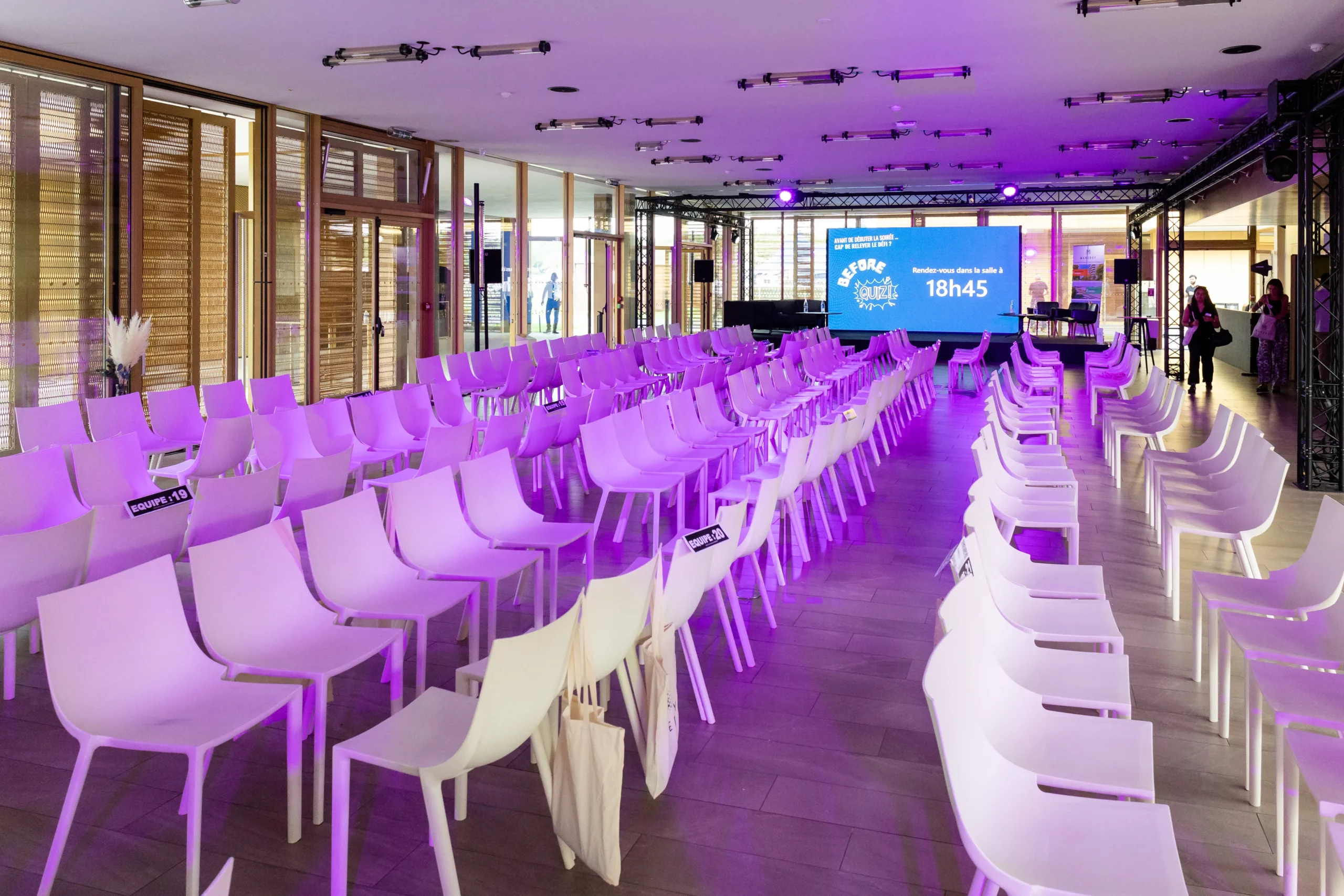 Régie complète convention entreprise Toulouse scène éclairée INNOV'events