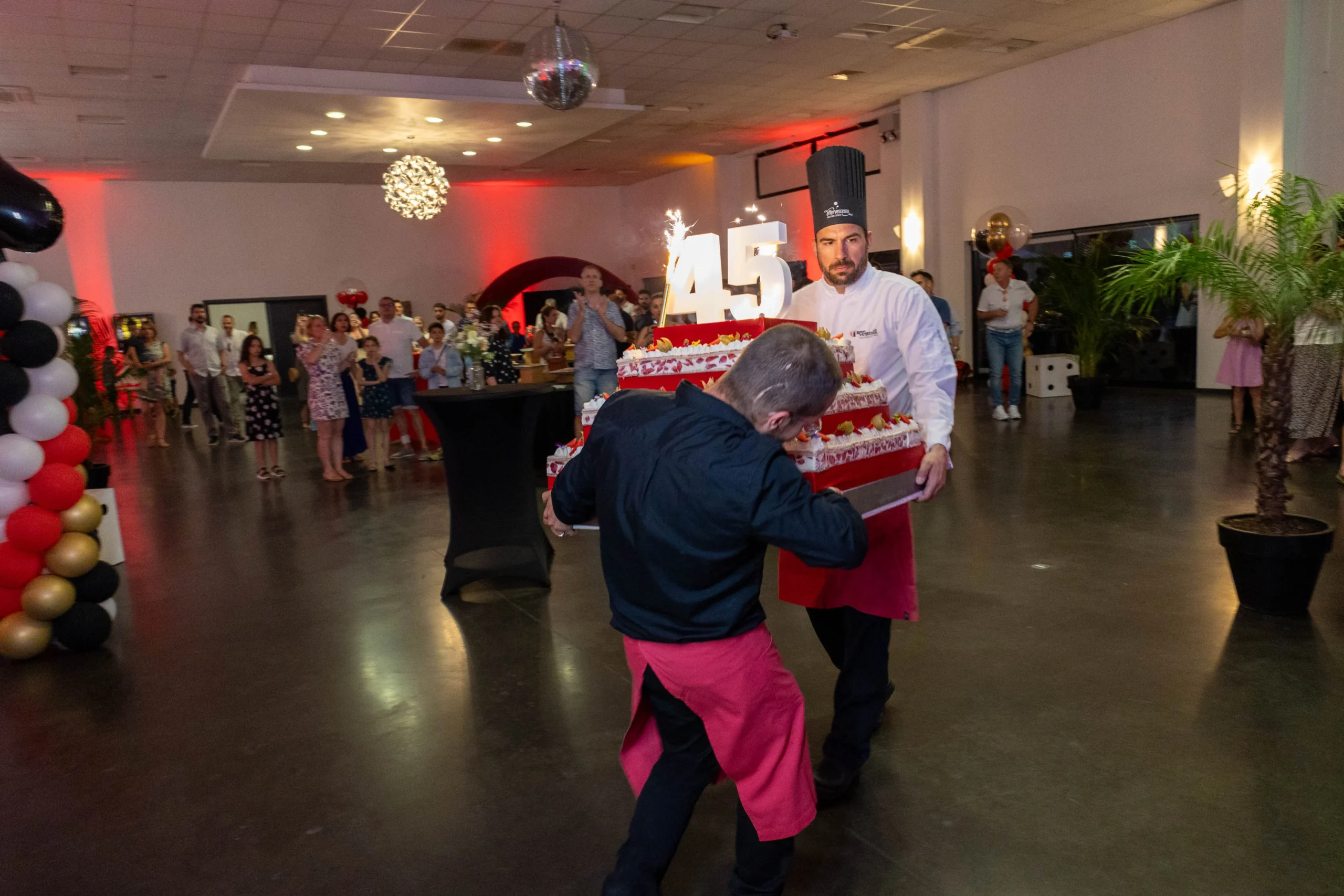 Lieu événementiel anniversaire d'entreprise Lille Hôtel Hermitage Gantois vue cour INNOV'events