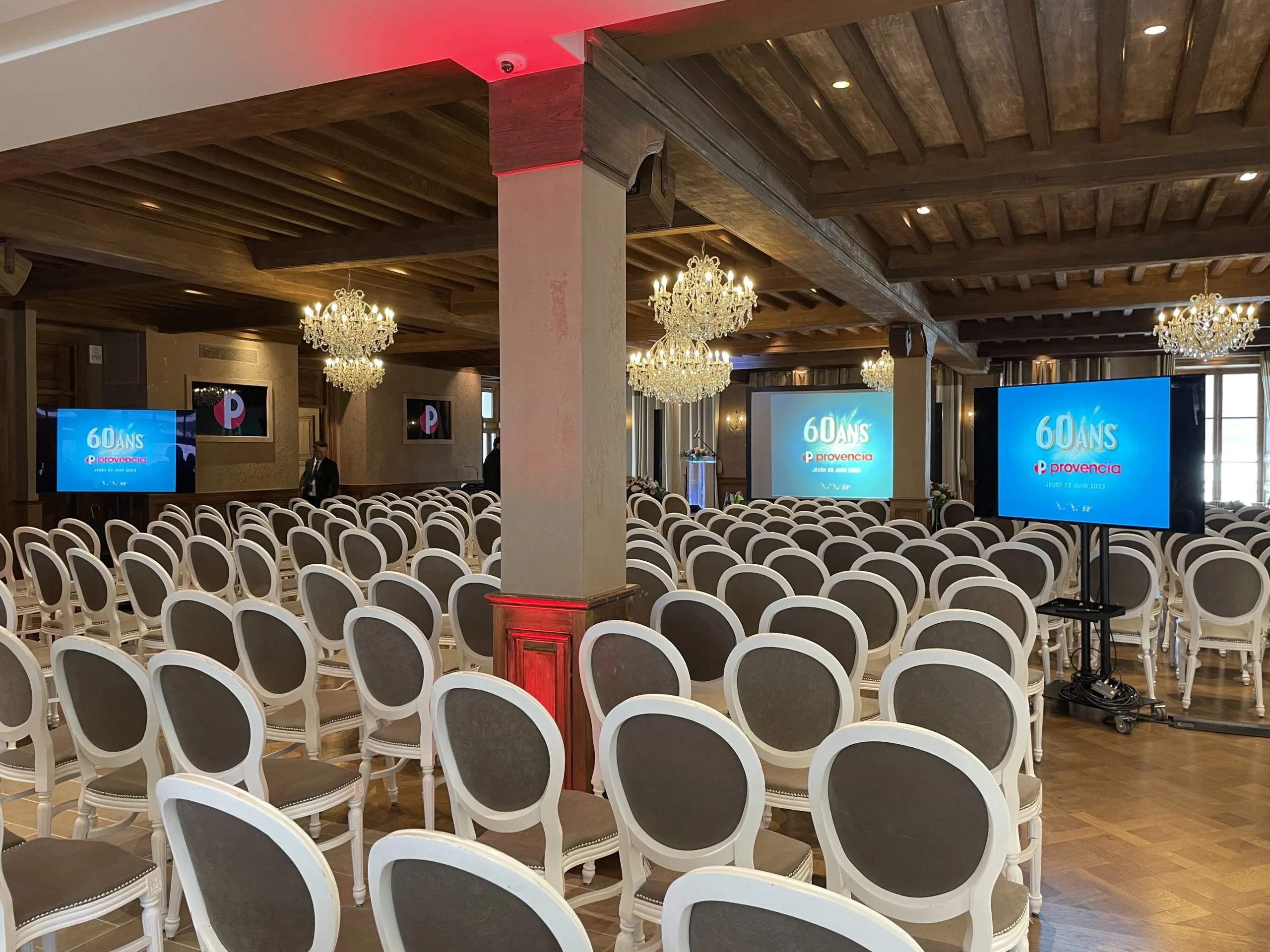 Scénographie lumière soirée prestation technique Troyes INNOV'events