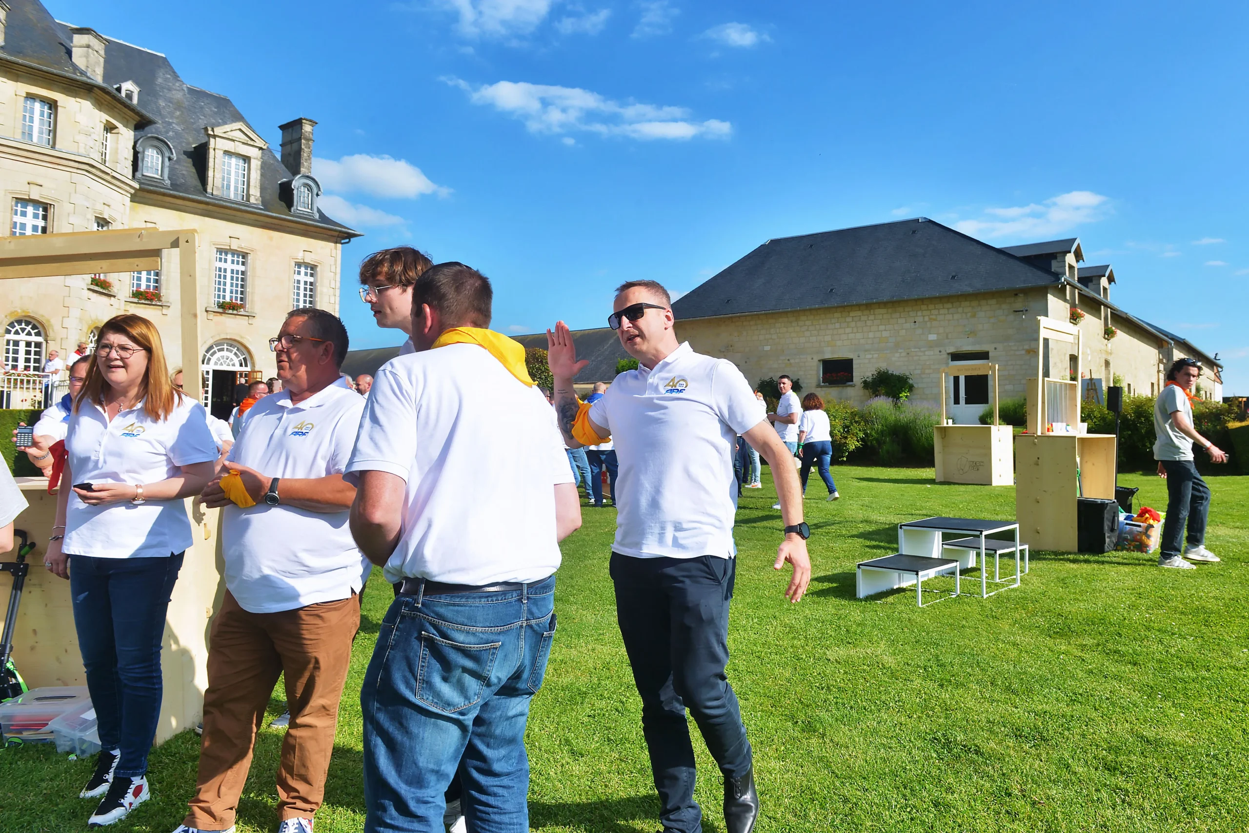 Team building culturel urbain Bordeaux rallye quartier des Chartrons patrimoine UNESCO INNOV'events