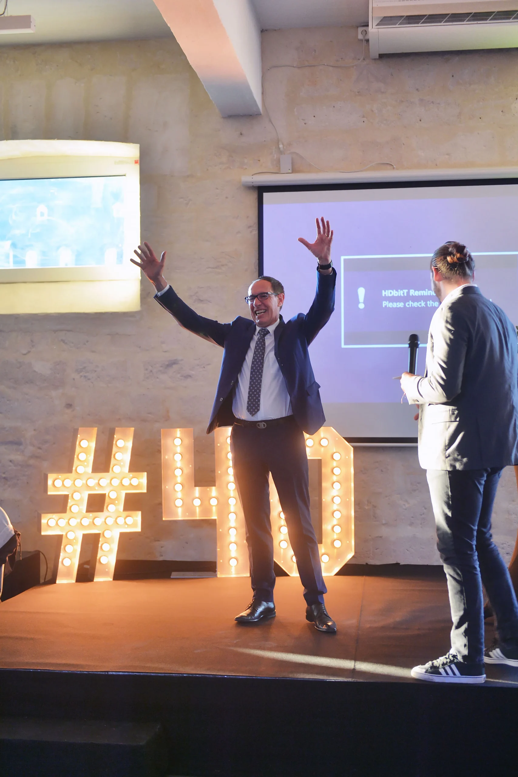 Habillage événementiel Le Mans Abbaye de l'Épau jardin extérieur INNOV'events