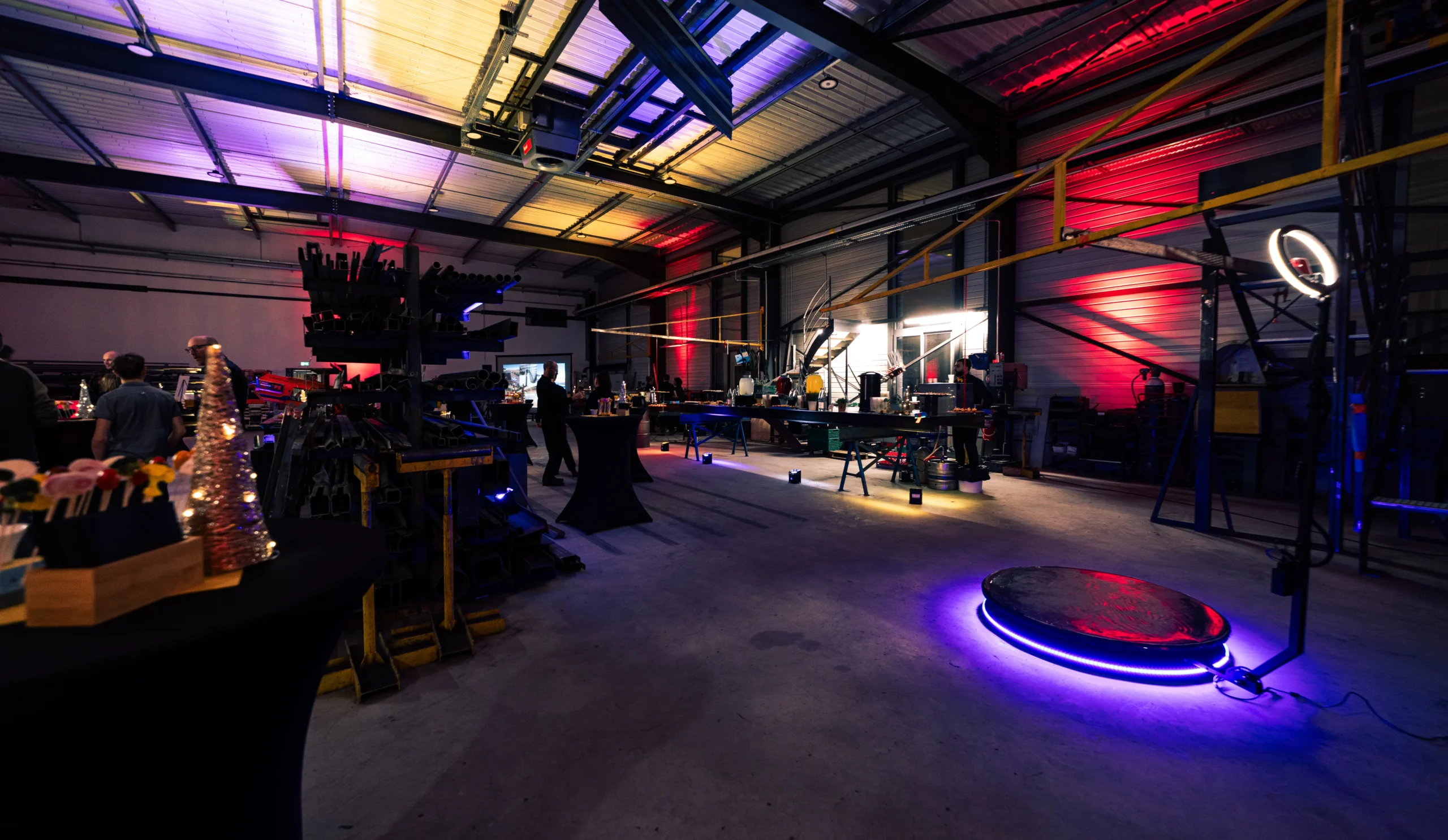 Lieu événementiel prestation technique Rouen vue voûtes gothiques abbatiale éclairées INNOV'events