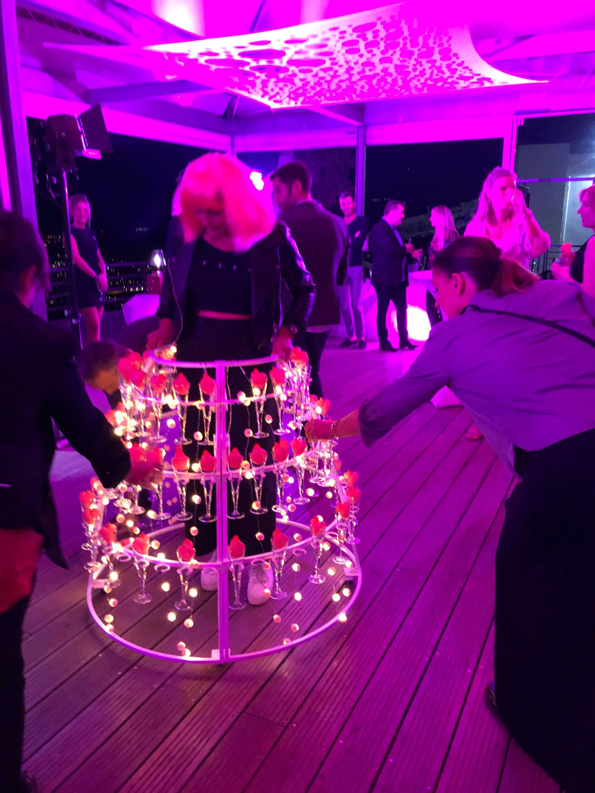 Flocage lumineux entreprise Versailles allée château éclairée INNOV'events