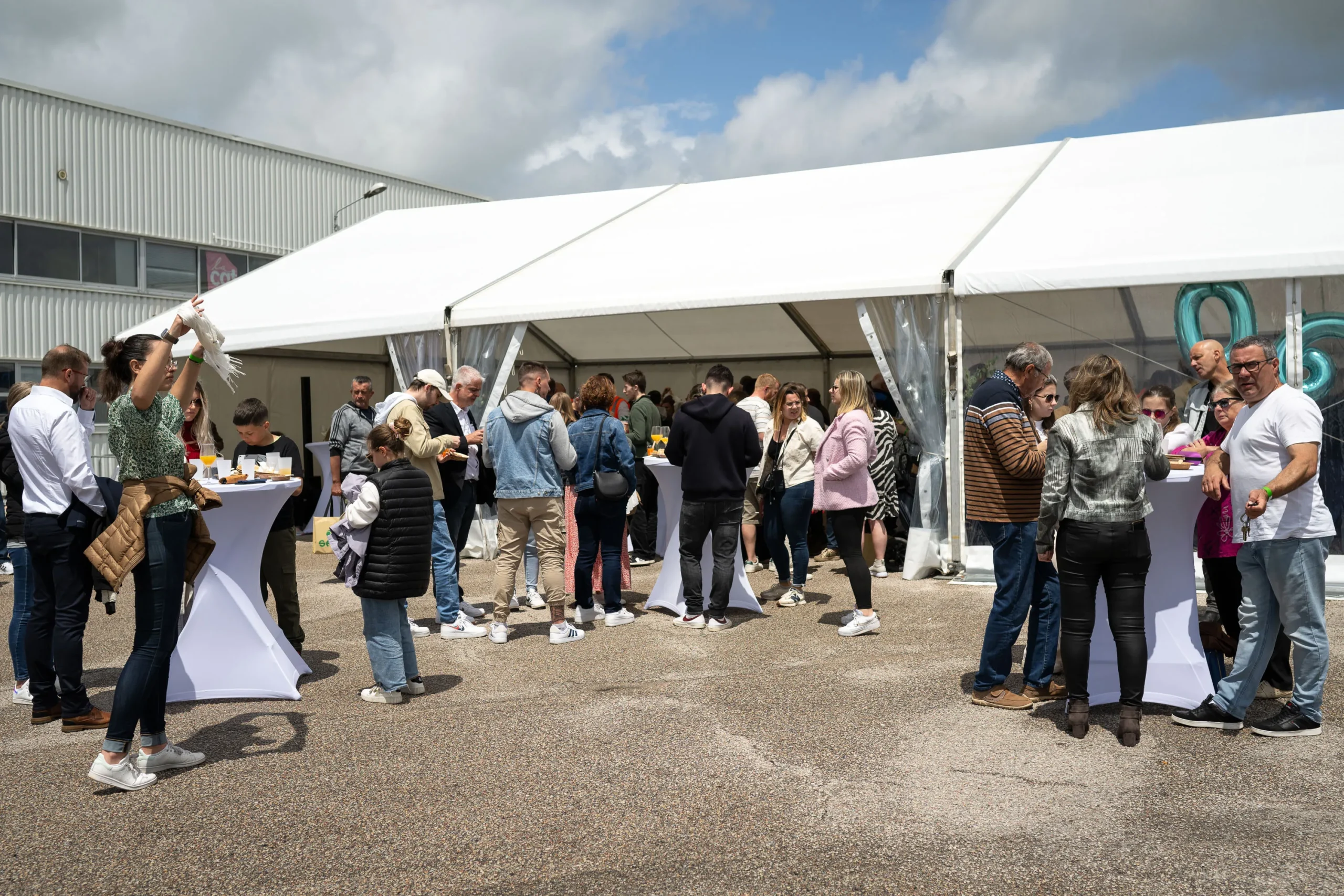 Portes ouvertes entreprise Laval cocktail dînatoire salle événementielle soirée INNOV'events
