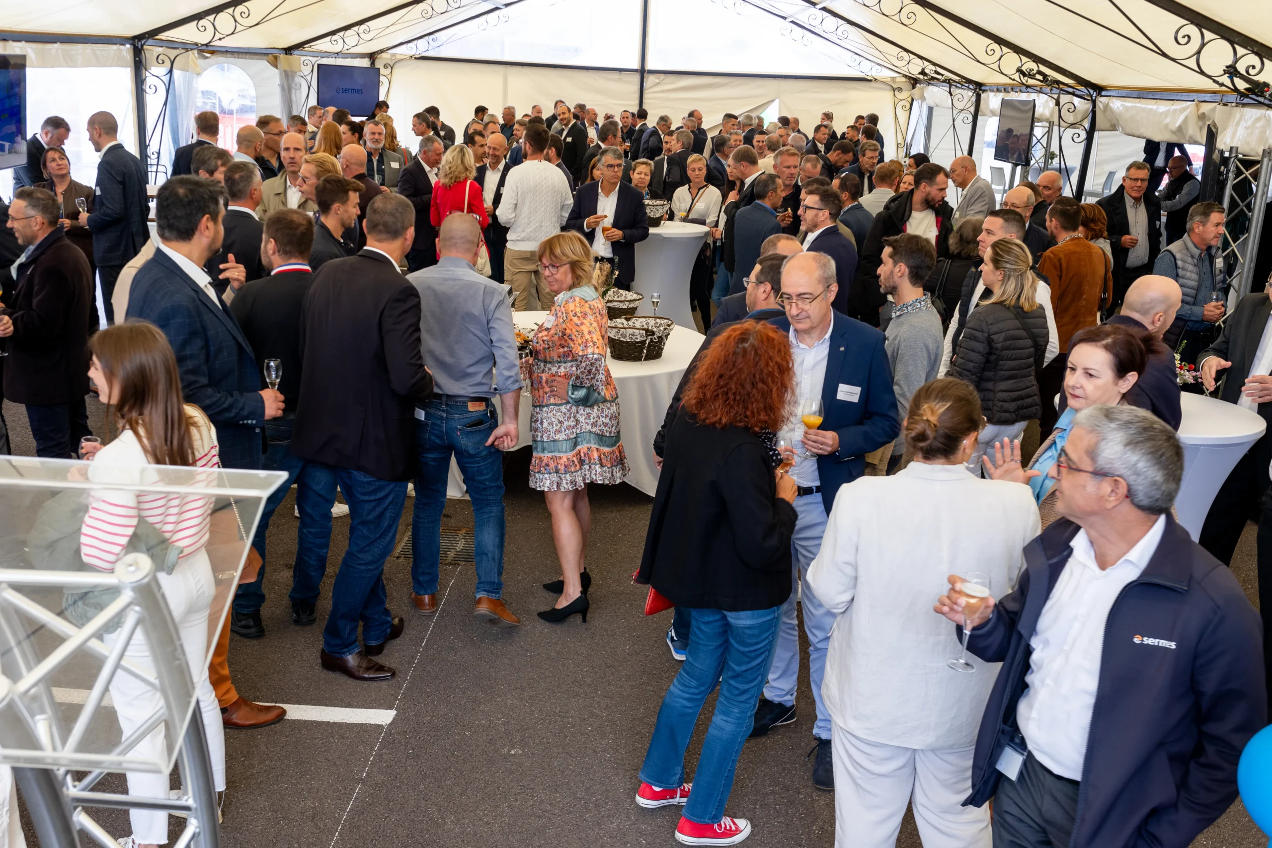 Cocktail dînatoire pot de départ Le Mans espace privatisable Cité Plantagenêt INNOV'events