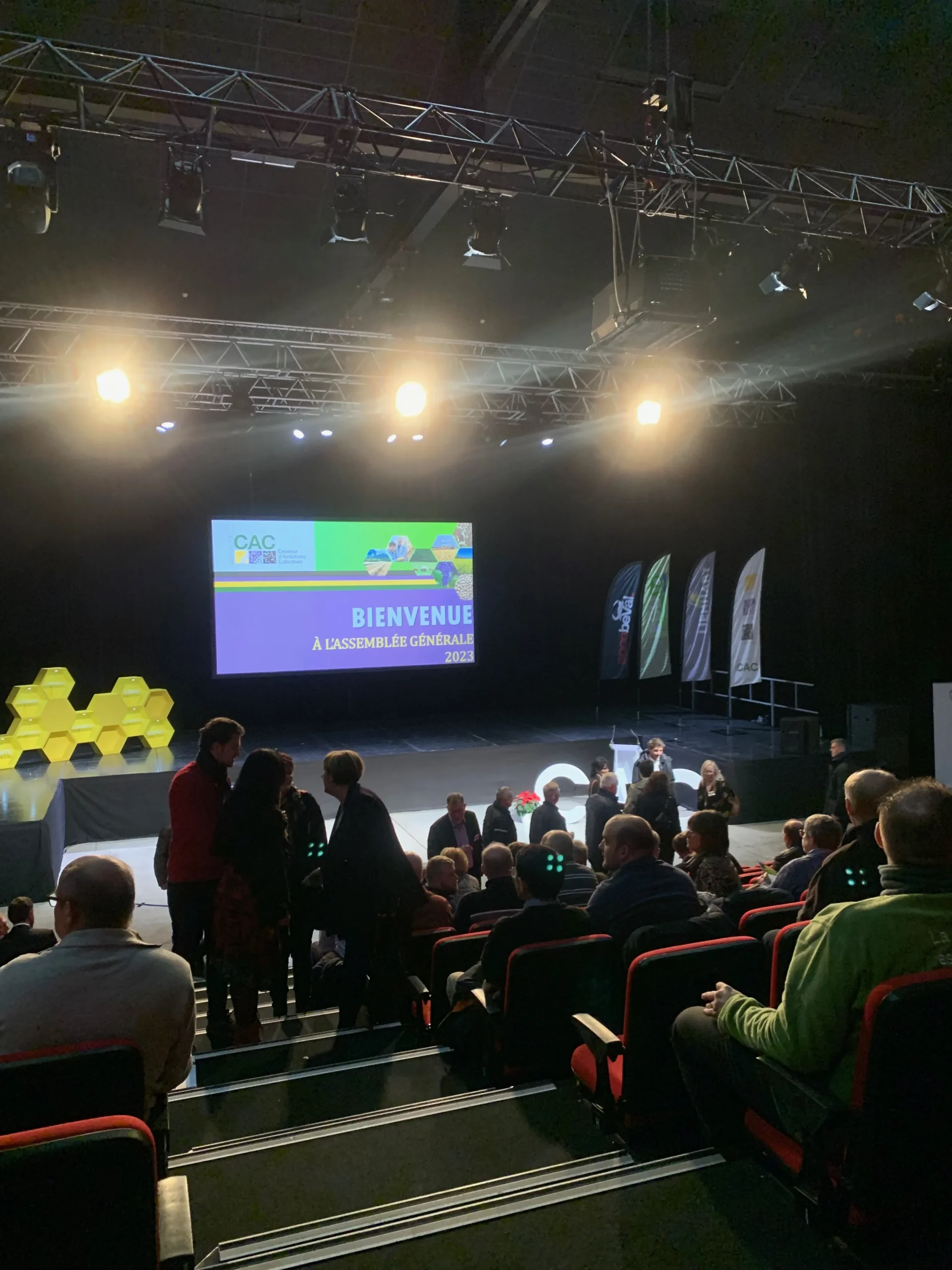 assemblée générale Bordeaux vote actionnaires tribune dirigeants INNOV'events
