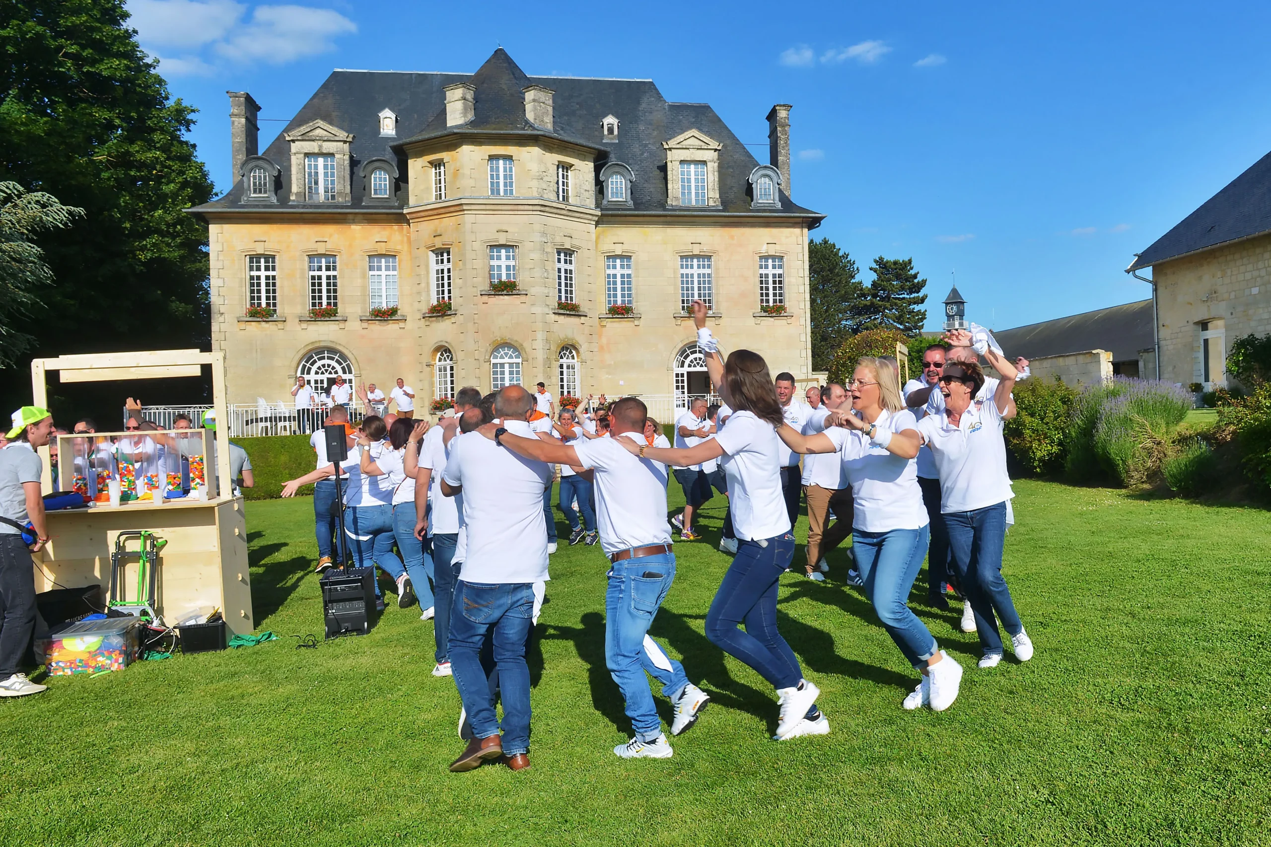 Animation œnologie séminaire Tours cave troglodyte vignoble de Vouvray INNOV'events