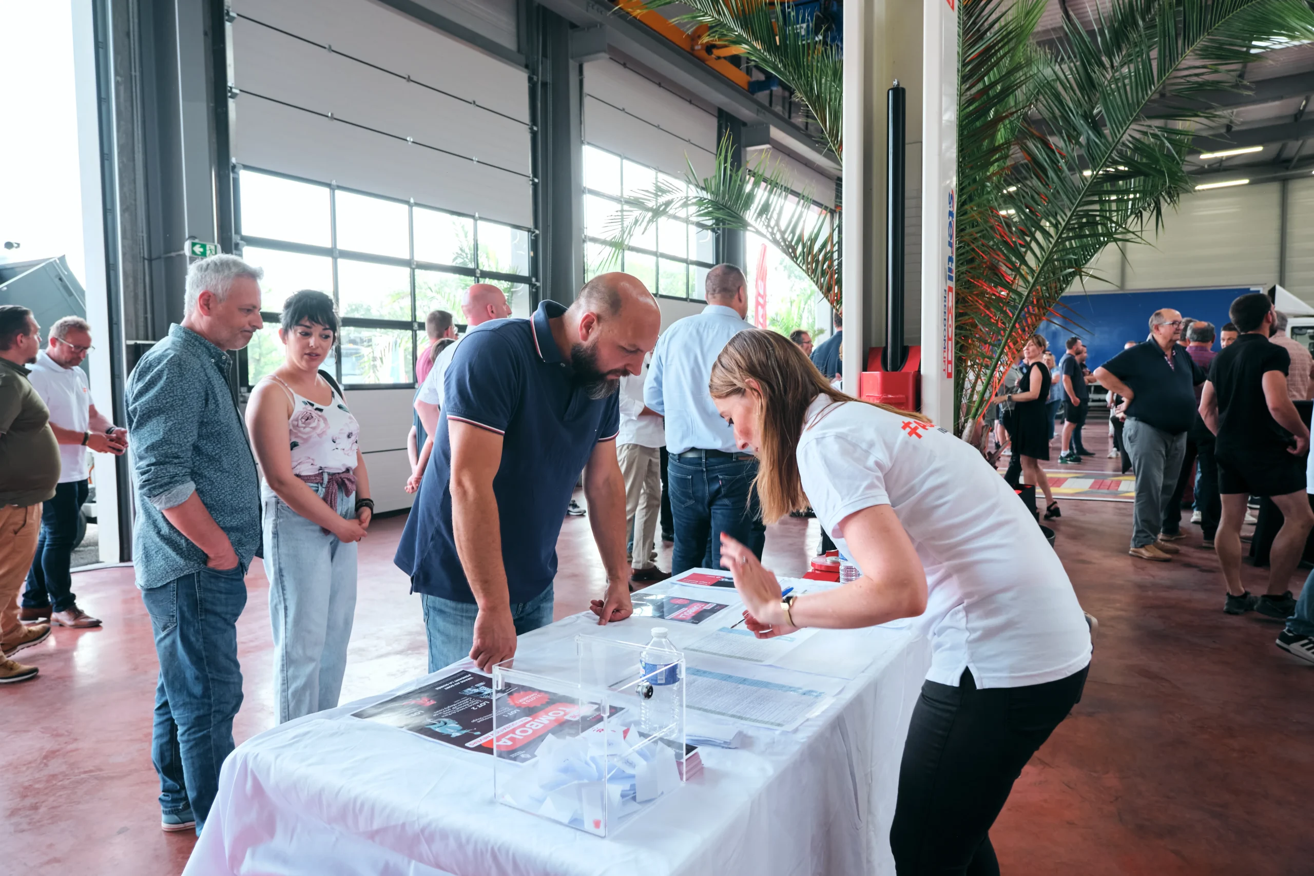 Lieu événementiel portes ouvertes entreprise Bourges vue marais et canaux INNOV'events