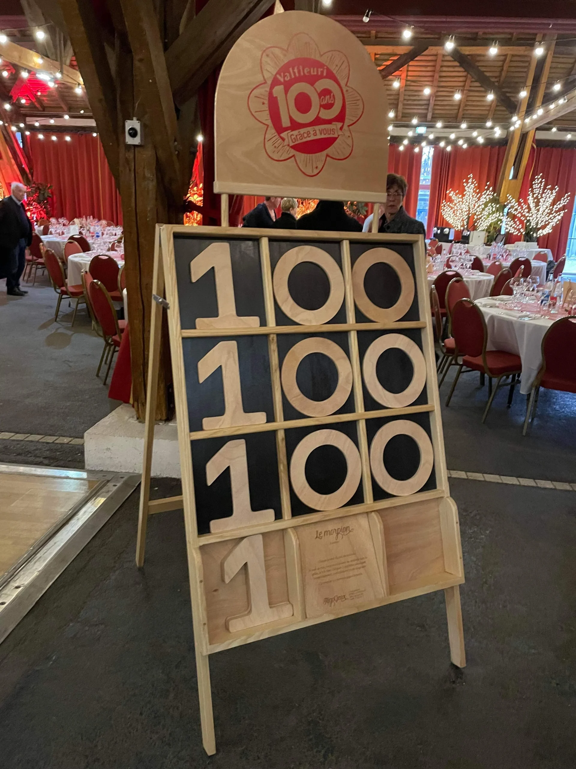 Anniversaire d'entreprise Le Mans équipes lors d'un dîner dans les salles de l'Abbaye de l'Épau INNOV'events