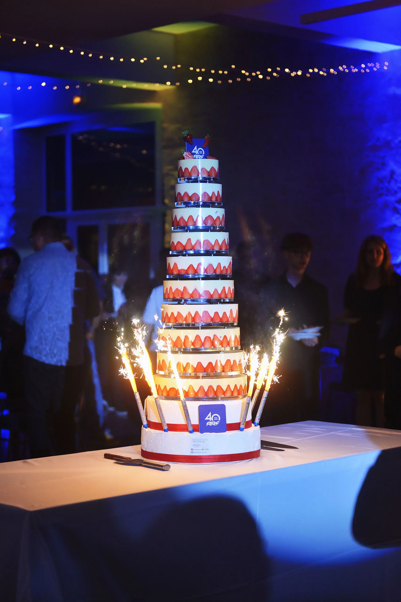 Anniversaire d'entreprise Épinal, groupe en soirée sur les quais de la Moselle INNOV'events