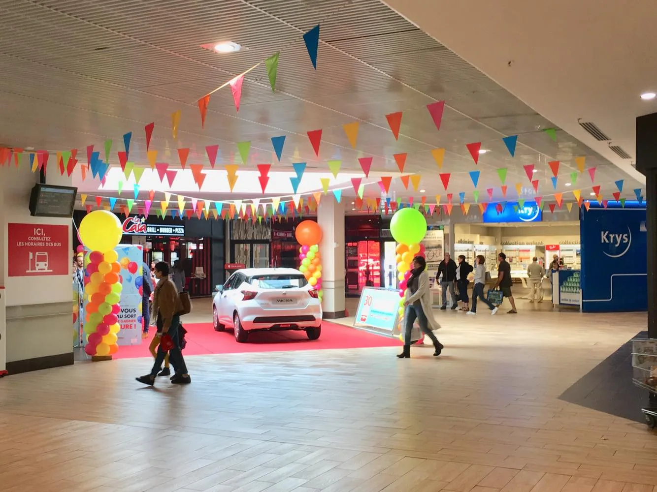 Animation commerciale Le Mans stands du circuit des 24 Heures groupes d'entreprise INNOV'events