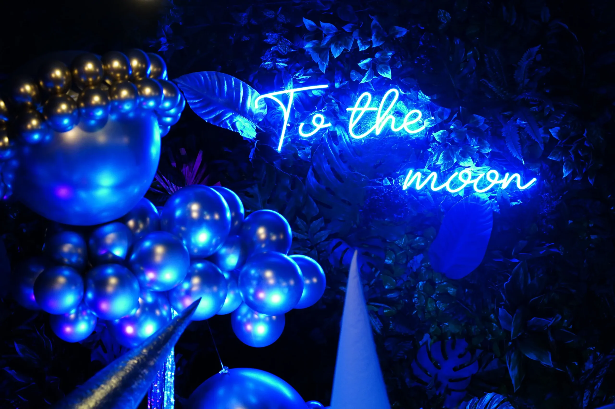 Animation flocage lumineux décoration événementielle Paris soirée INNOV'events