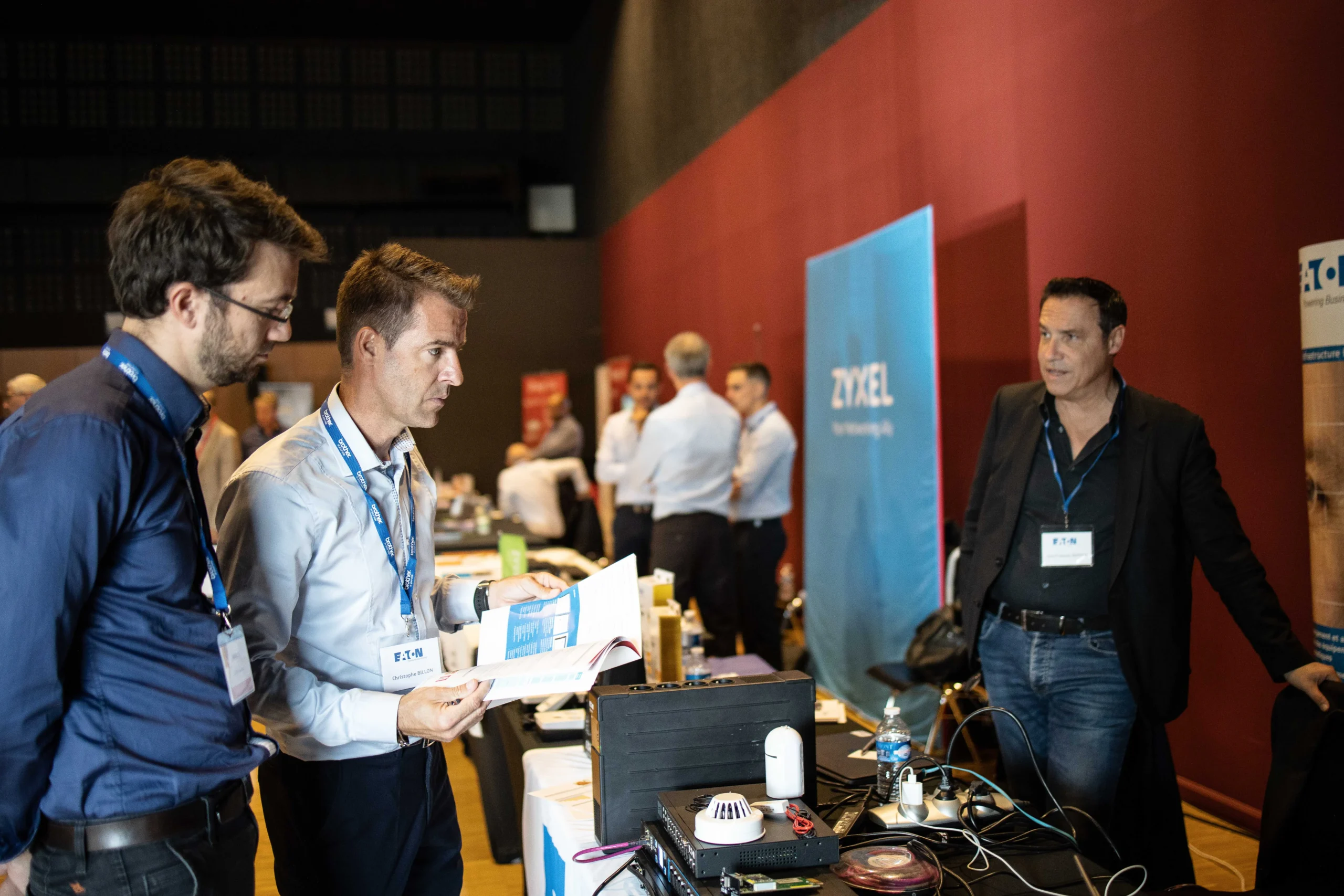Réalité virtuelle animation stand salon professionnel Lille casque VR INNOV'events organisation d'événements