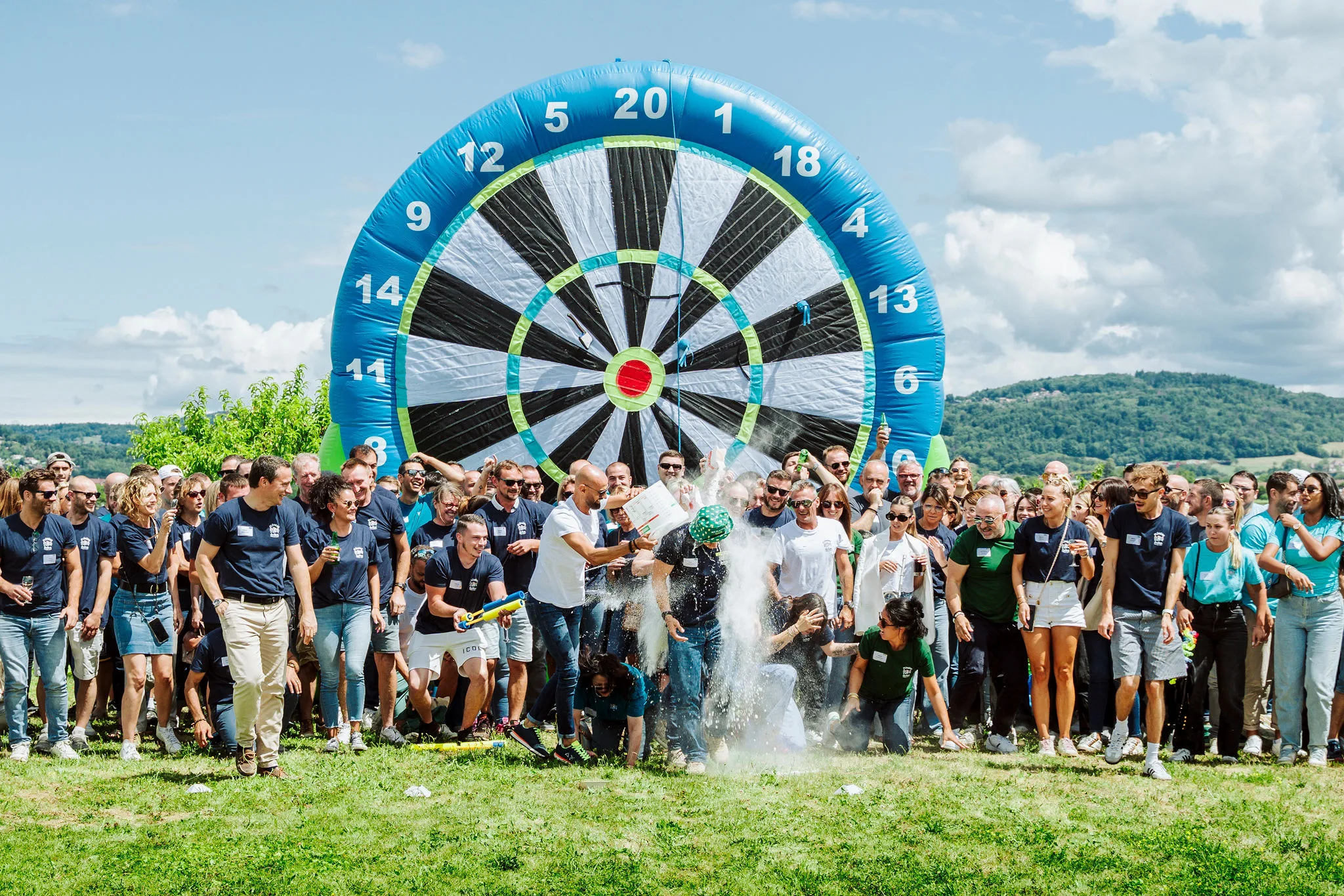 Jeux géants Angers animation commerciale outdoor parc INNOV'events