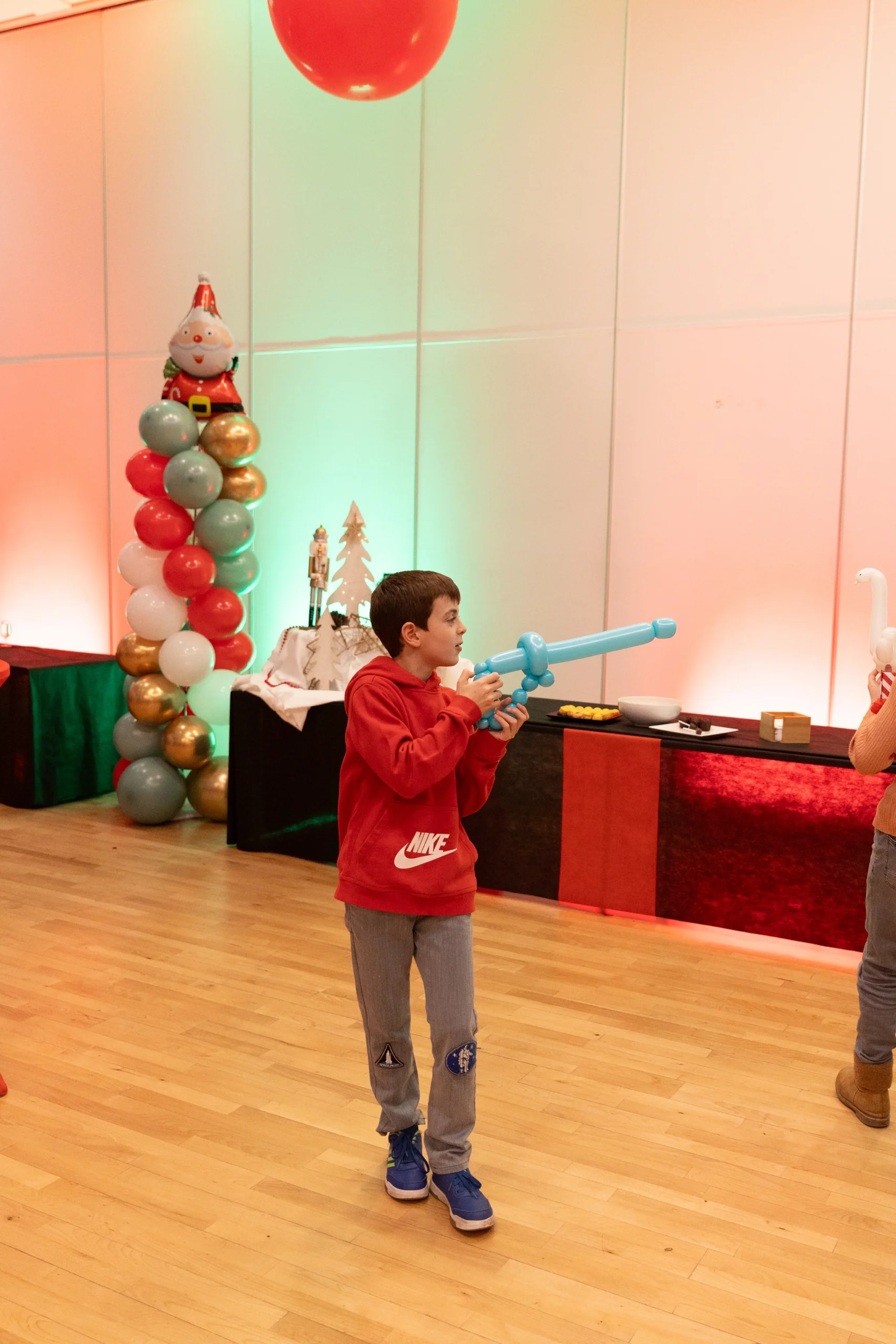 Fête de Noël pour enfants Mulhouse salle décorée sapins Père Noël familles INNOV'events