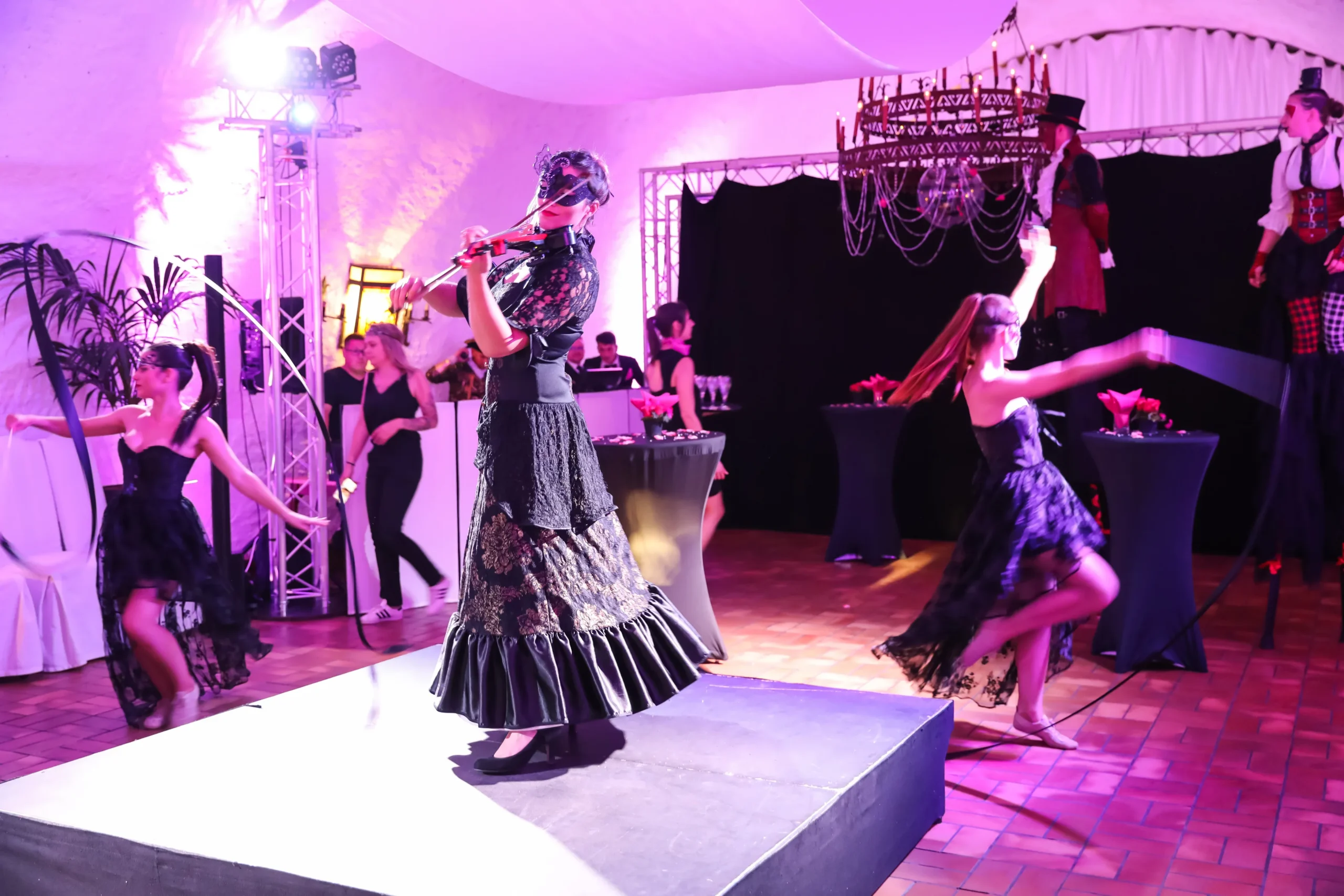 Spectacle entreprise Reims soirée de gala dîner de prestige INNOV'events