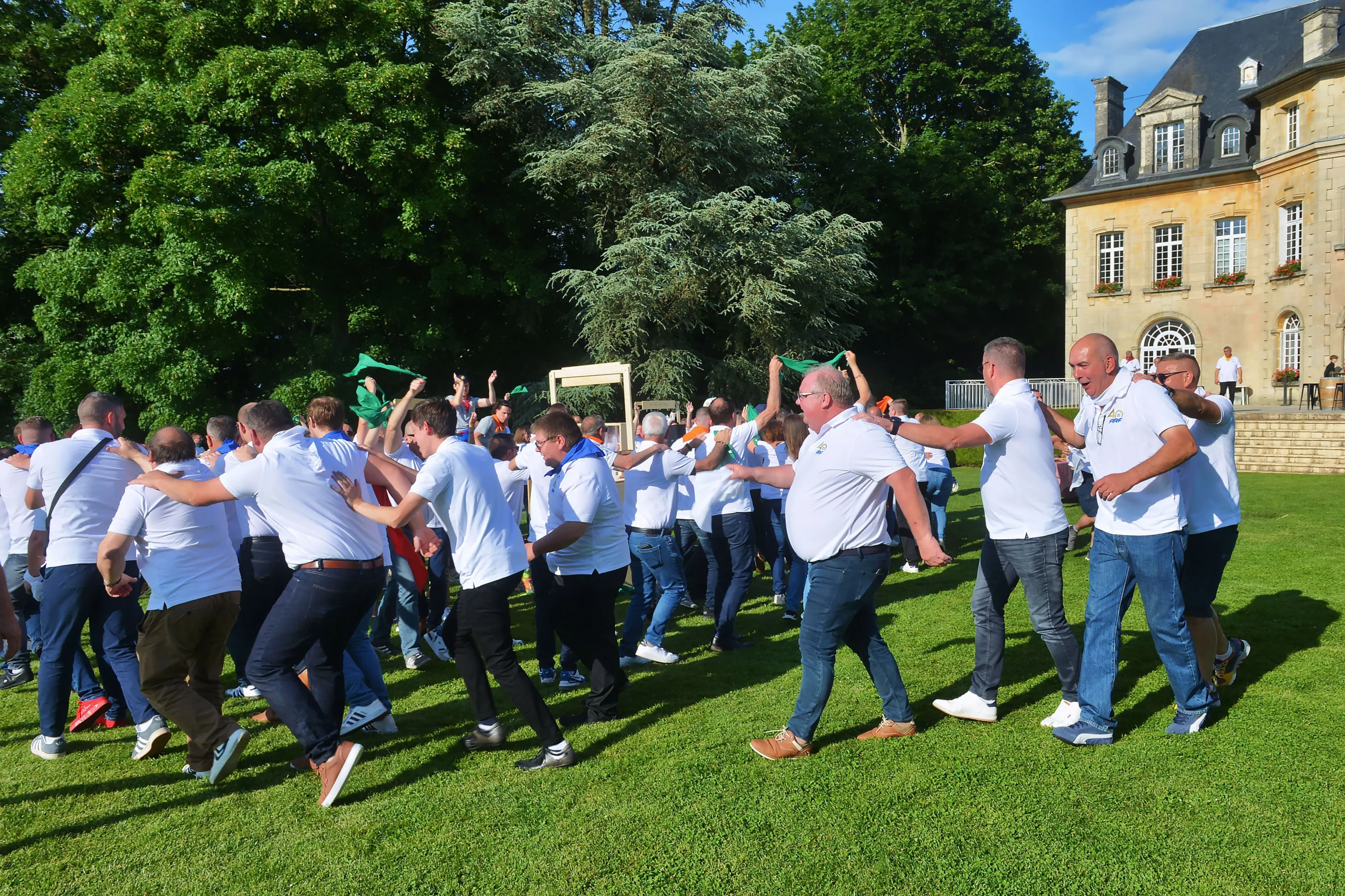 Team building entreprise La Rochelle soirée repas charentais quais éclairés INNOV'events
