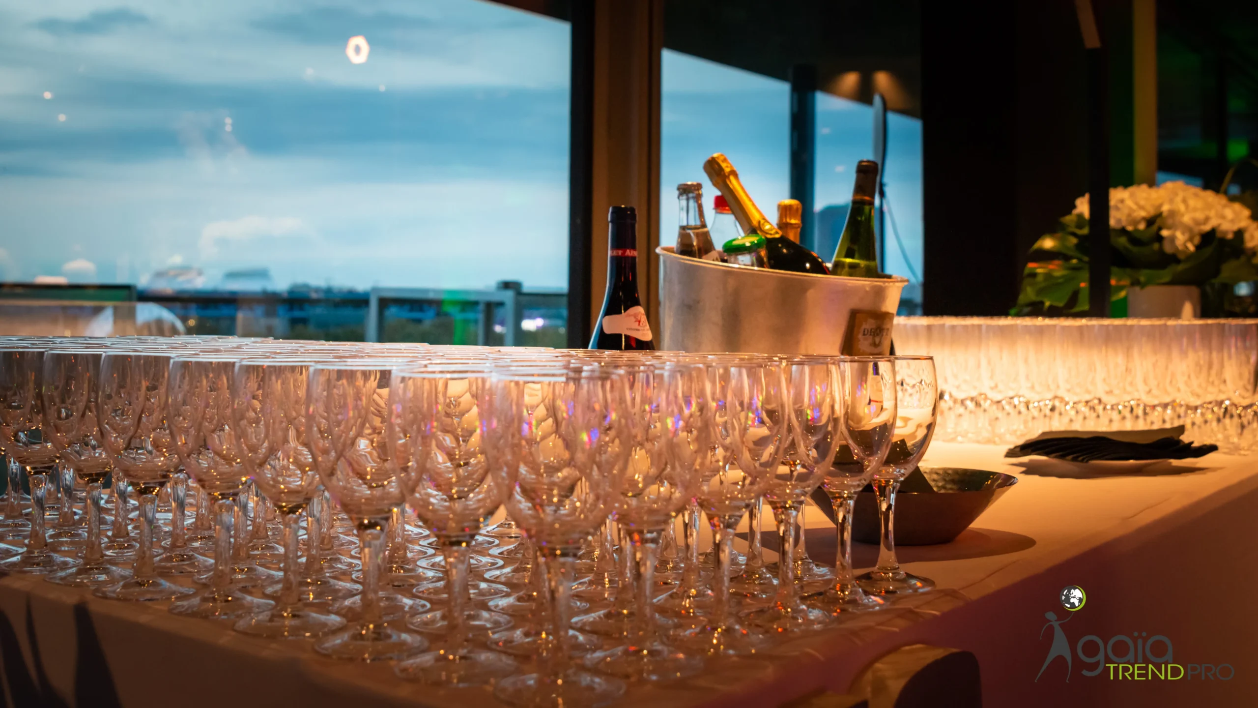 Dîner de gala assis traiteur événementiel Besançon salle Kursaal INNOV'events