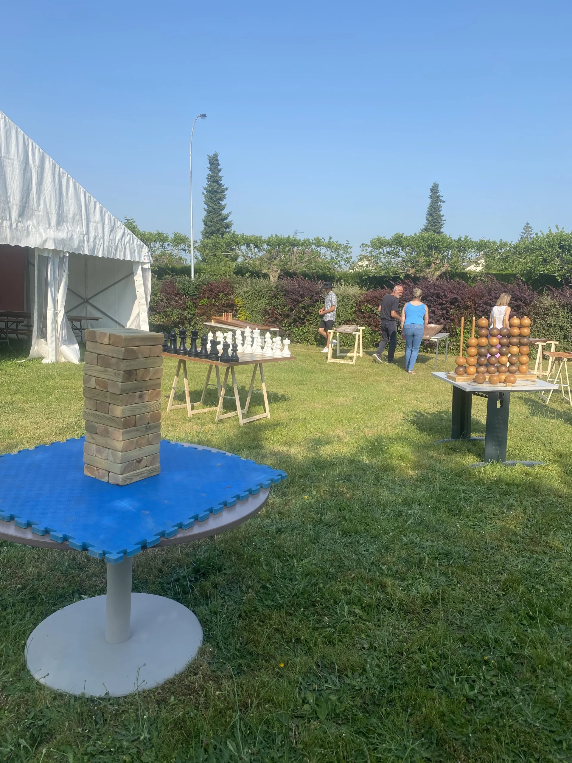 Lieu événementiel garden party entreprise Chartres vue domaine et clocher INNOV'events