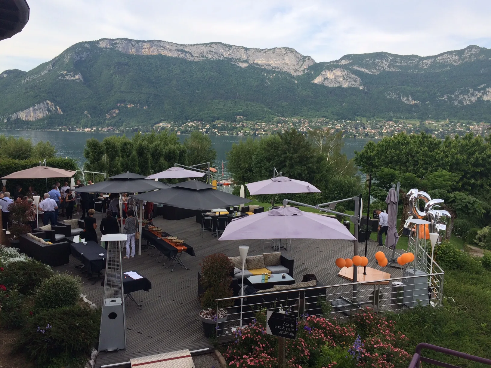 Cocktail pot de départ Annecy terrasse Impérial Palace bord du lac INNOV'events