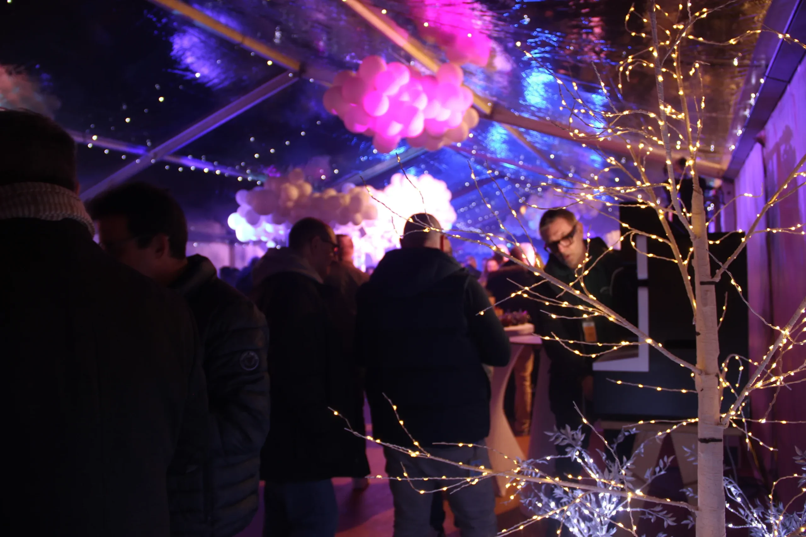 Arbre de Noël entreprise Perpignan soirée du personnel INNOV'events
