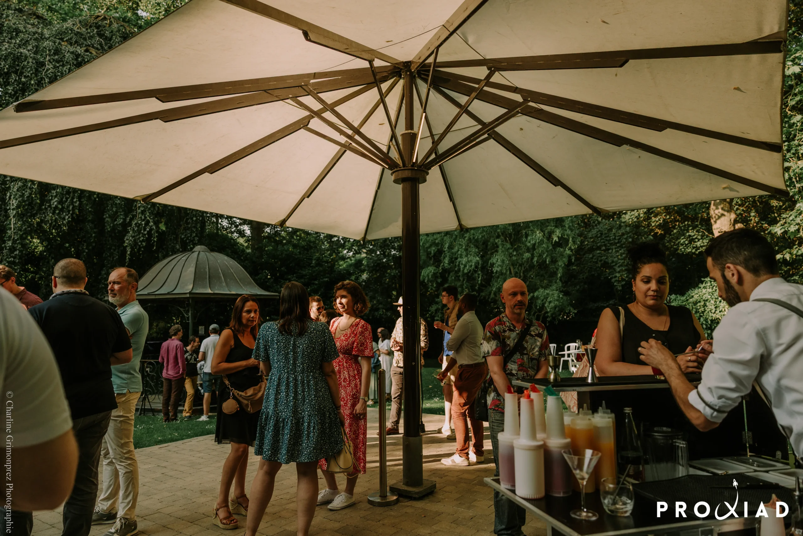 garden party Annecy collaborateurs en animation outdoor sur la rive INNOV'events