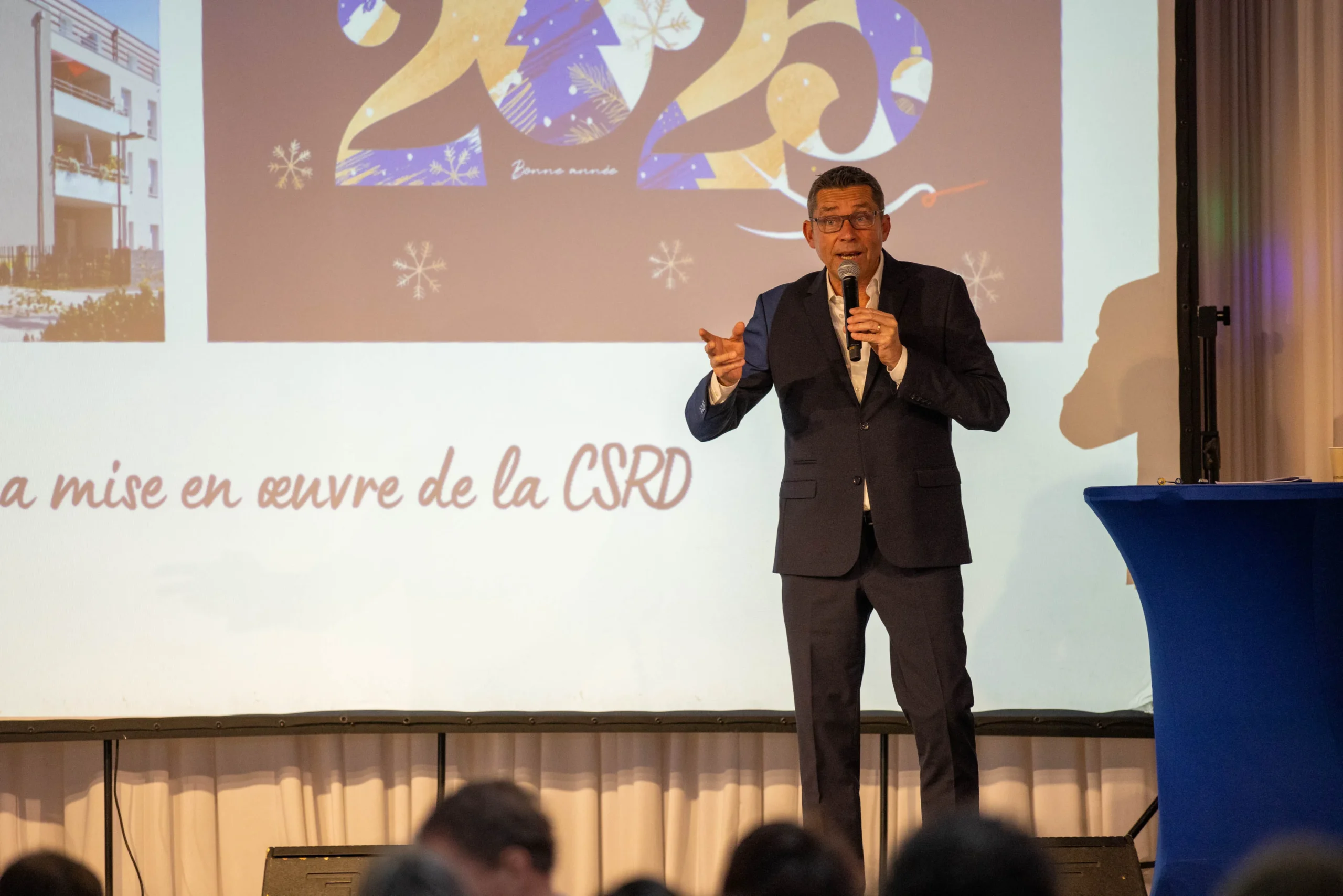 Cérémonie des vœux Valence plénière entreprise dans un espace modulable INNOV'events