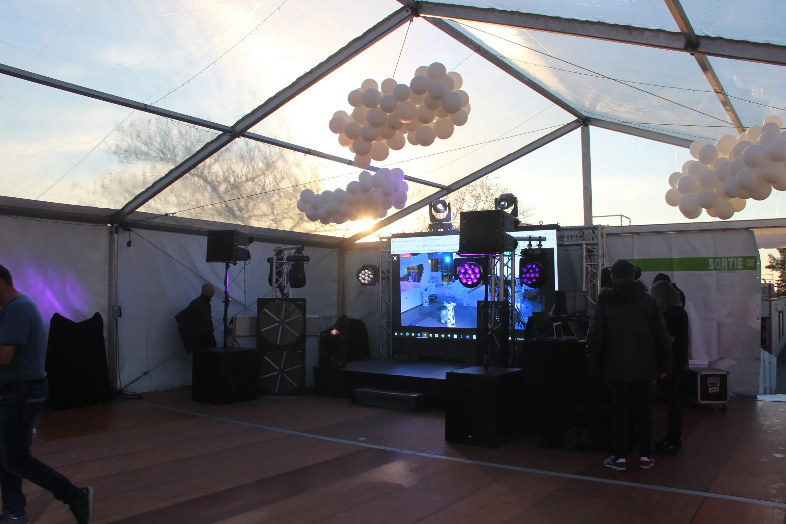 Éclairage scénique Toulon terrasse événement d'entreprise Var INNOV'events