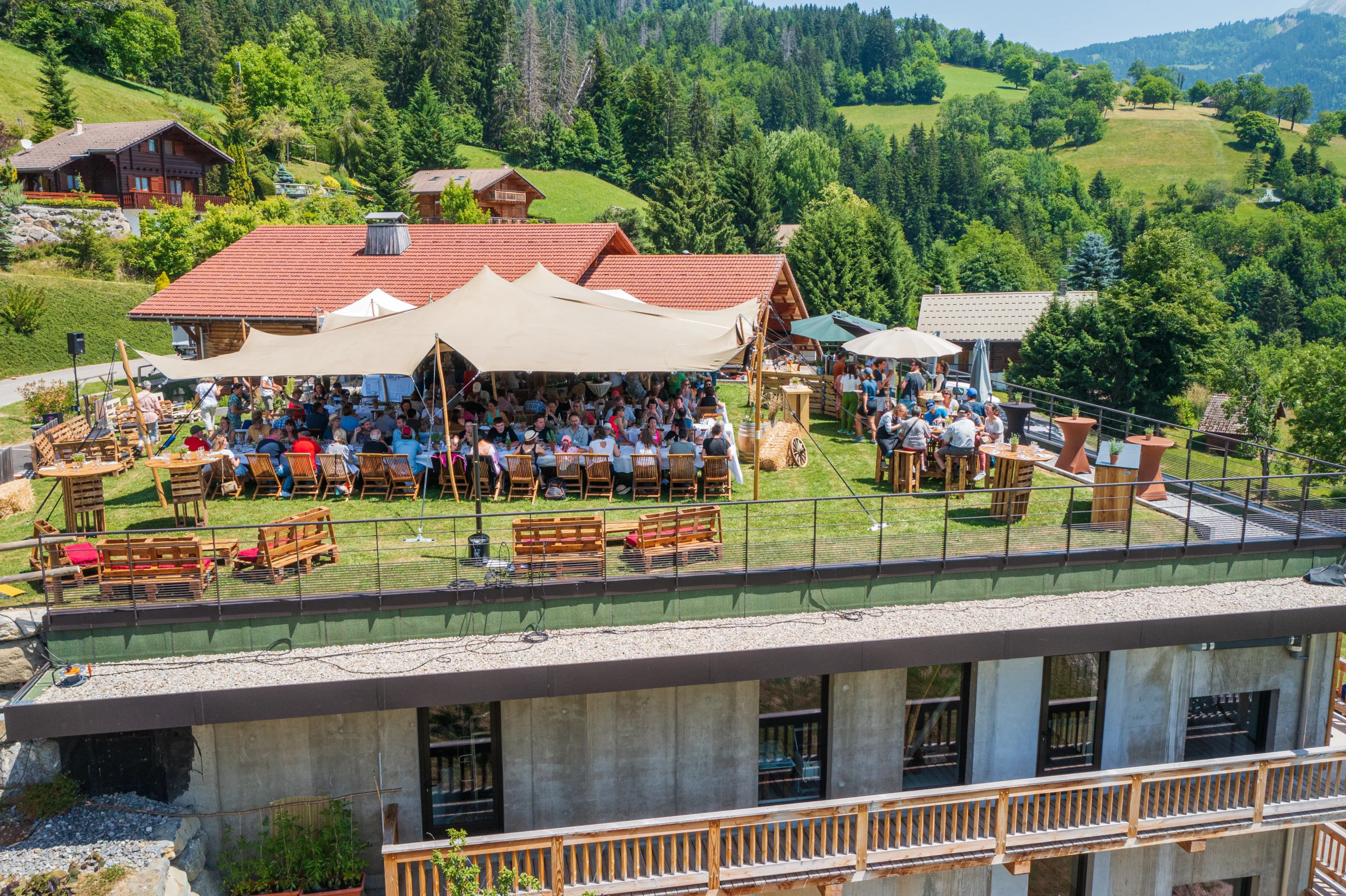 repas d'entreprise Annecy déjeuner terrasse vieille ville canaux INNOV'events