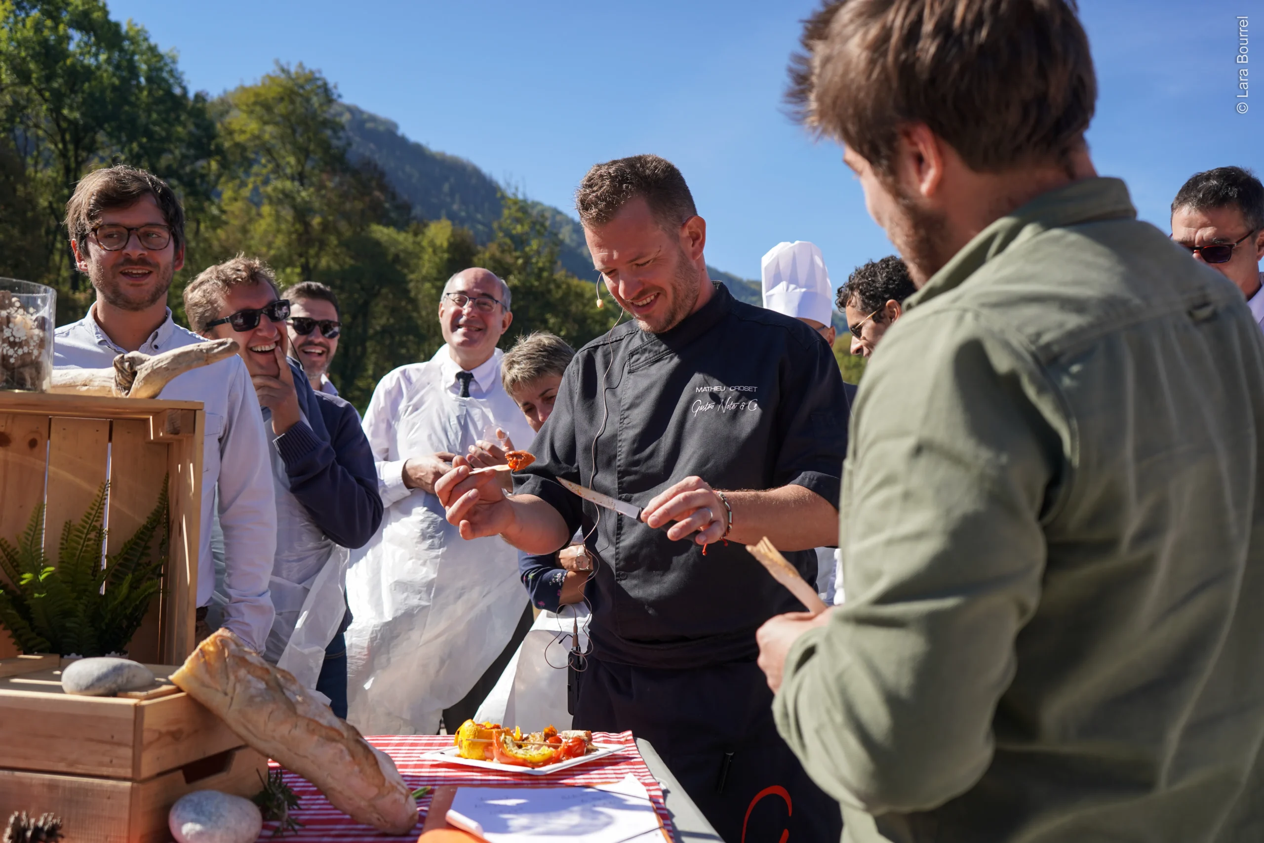 Lieu événementiel séminaire Grenoble vue massif Vercors salle baie vitrée INNOV'events