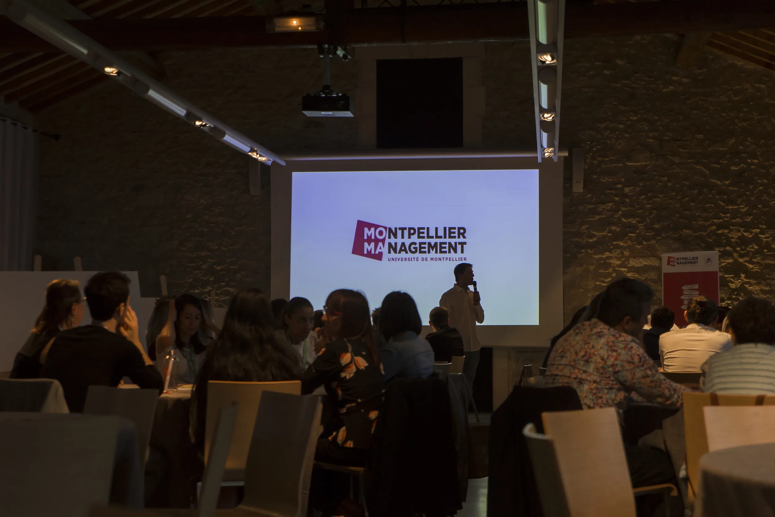 Atelier oenologie séminaire Montpellier domaine viticole Pic Saint-Loup INNOV'events